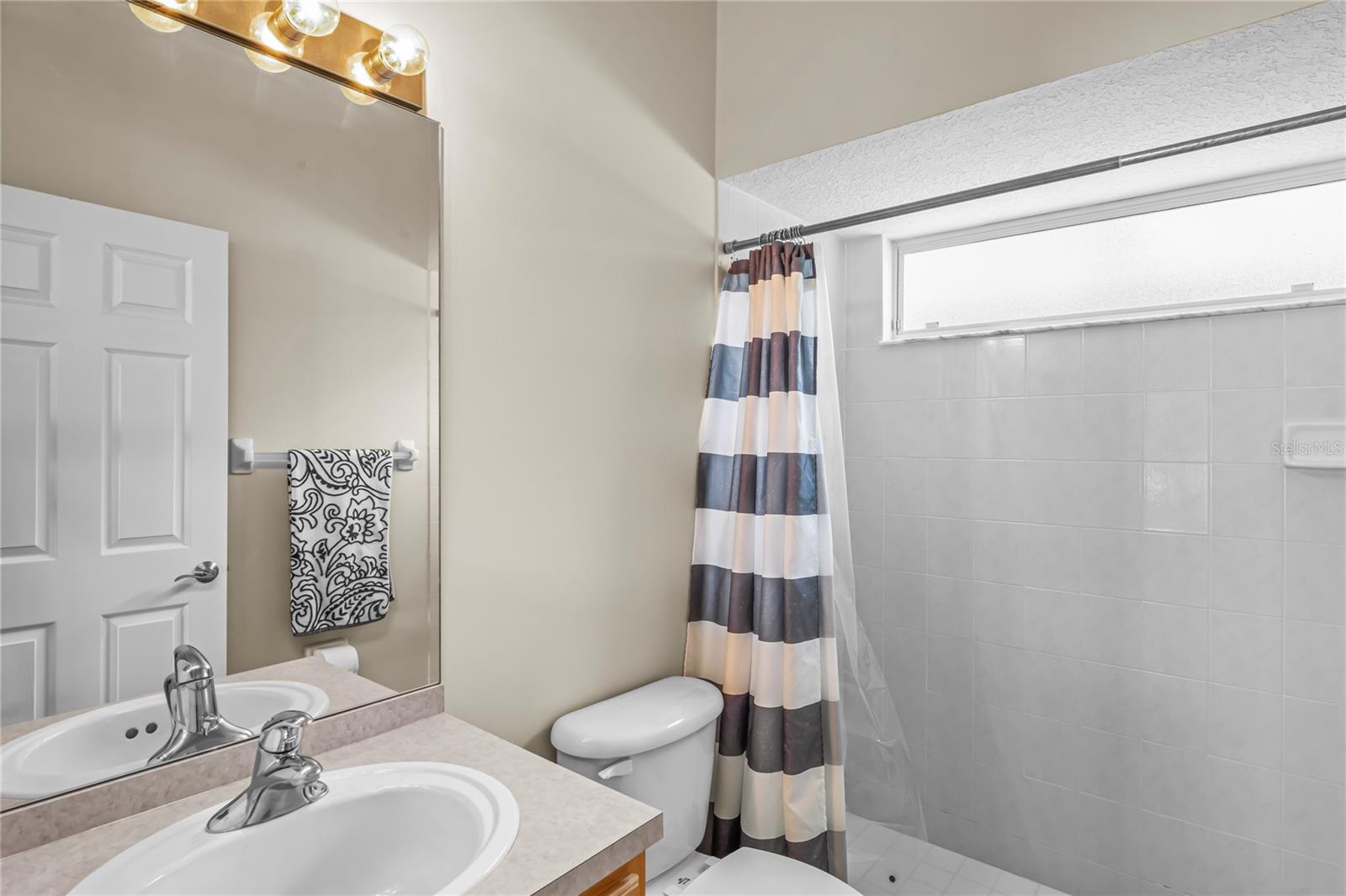 WEST HAMPTON - Residential