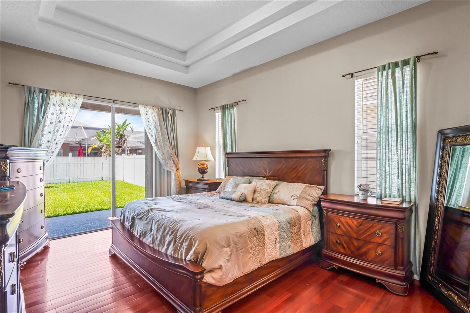 WEST HAMPTON - Residential