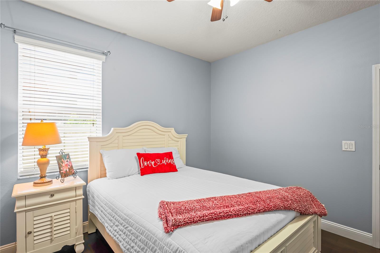 WEST HAMPTON - Residential