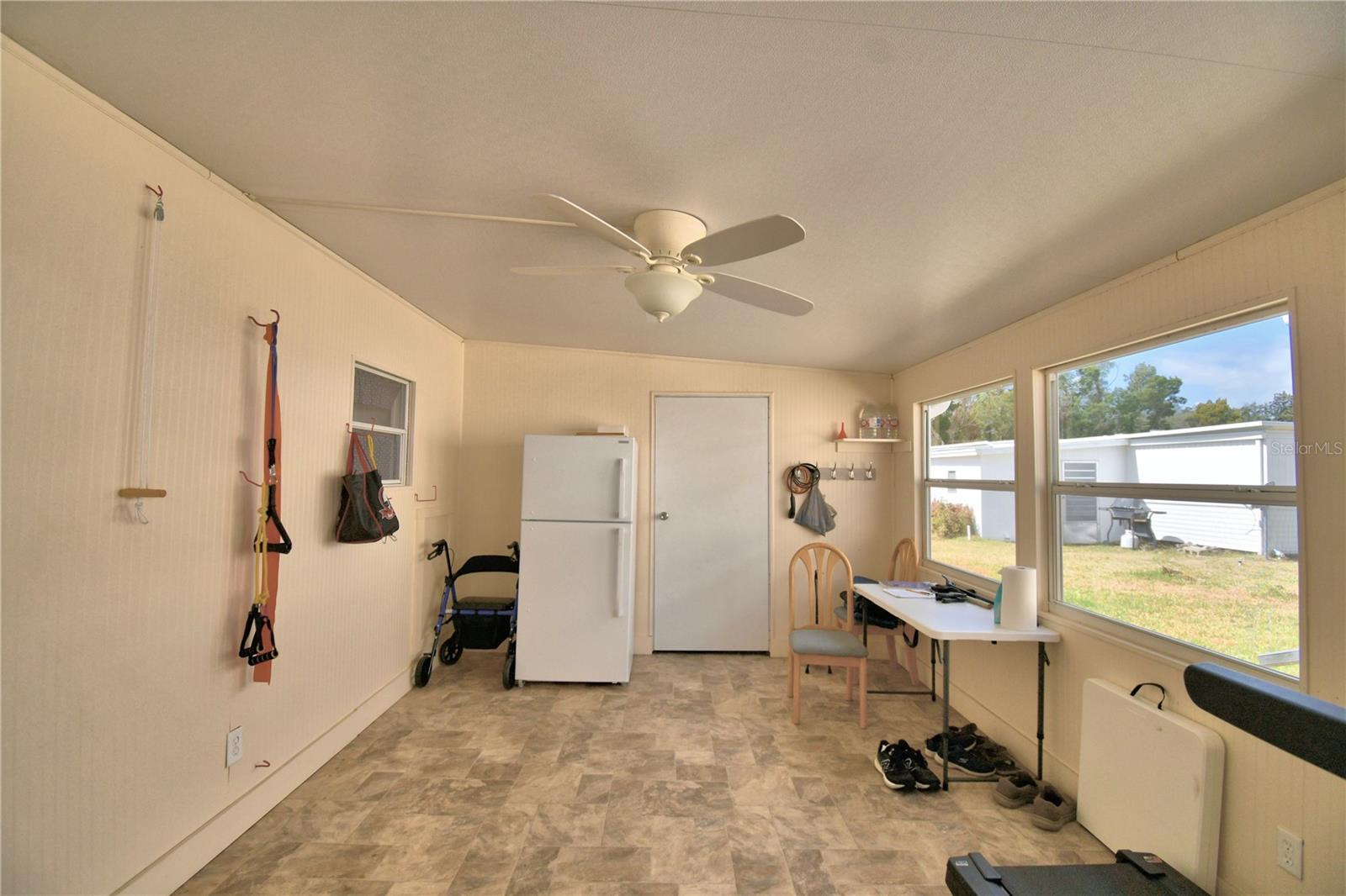 ARIANA SHORES MHP - Residential