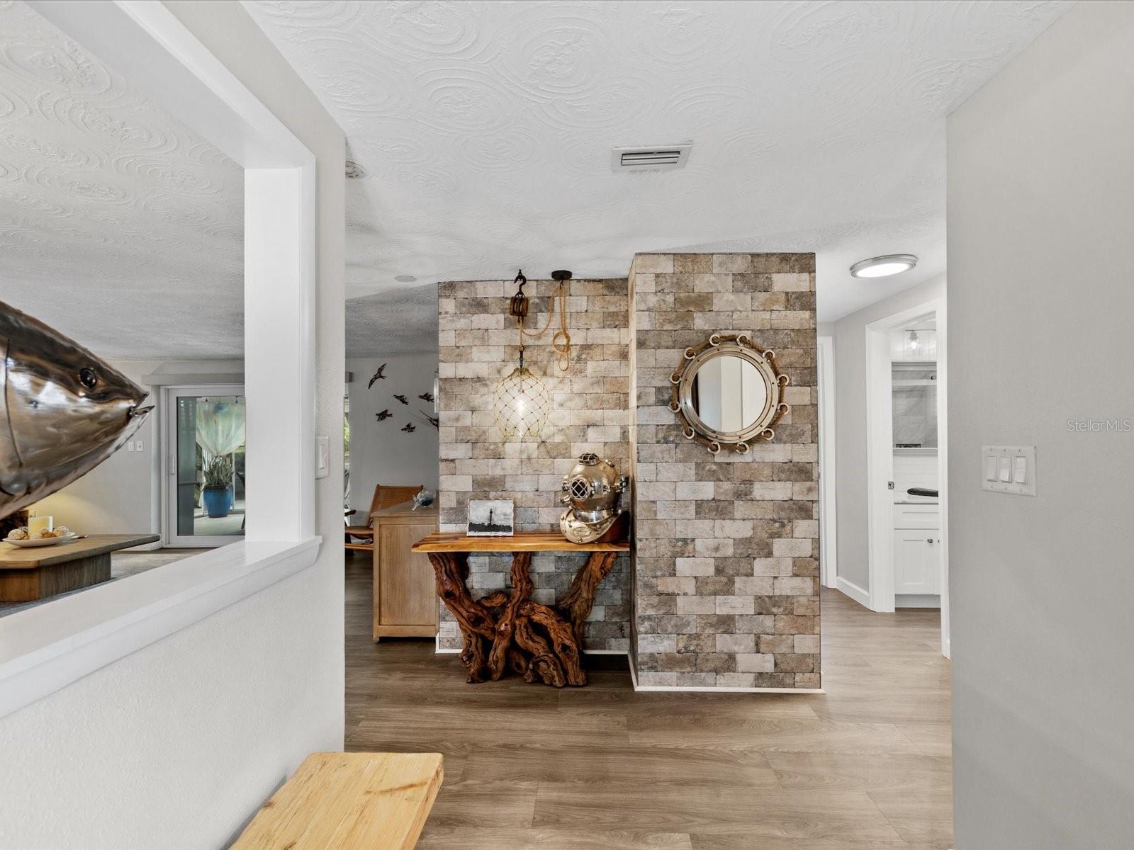 FLOR A MAR - Residential