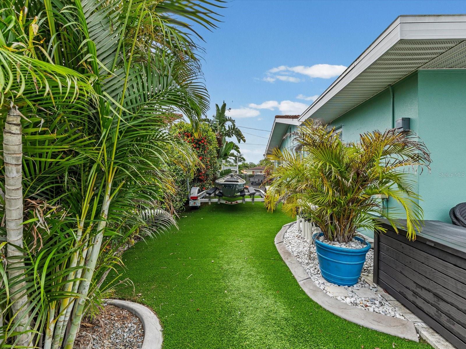 FLOR A MAR - Residential