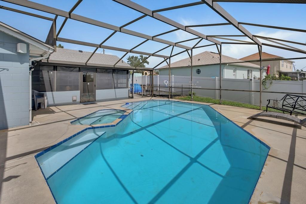DELTONA LAKES UNIT 39 - Residential
