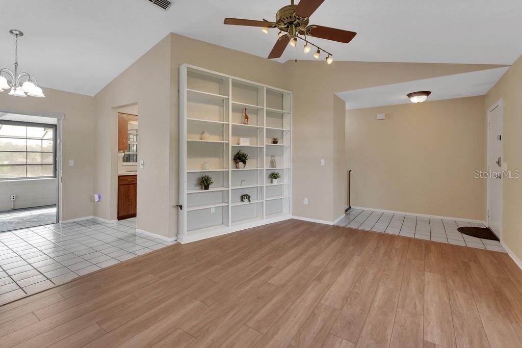 DELTONA LAKES UNIT 39 - Residential