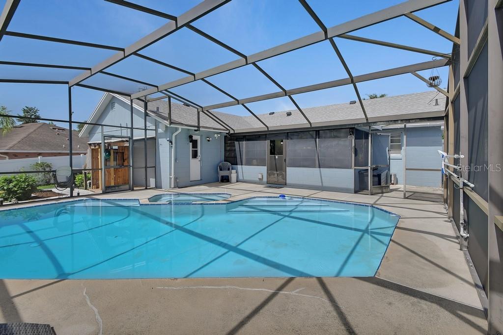 DELTONA LAKES UNIT 39 - Residential