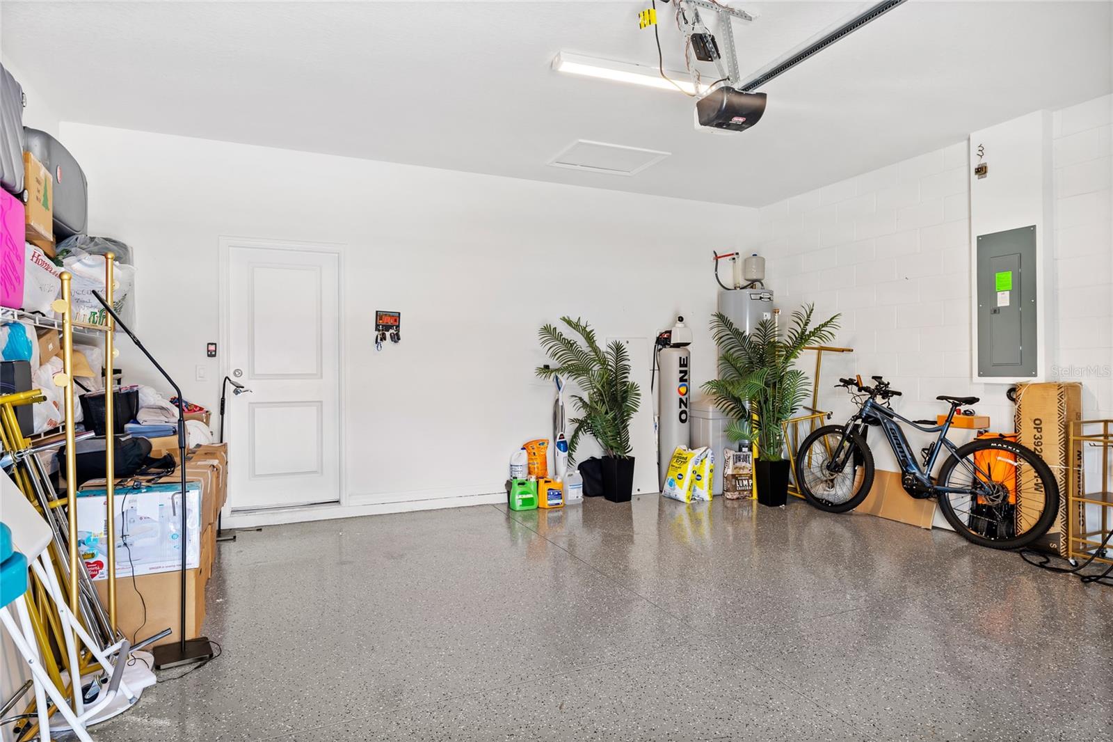 EVERBE PH 1C - Residential