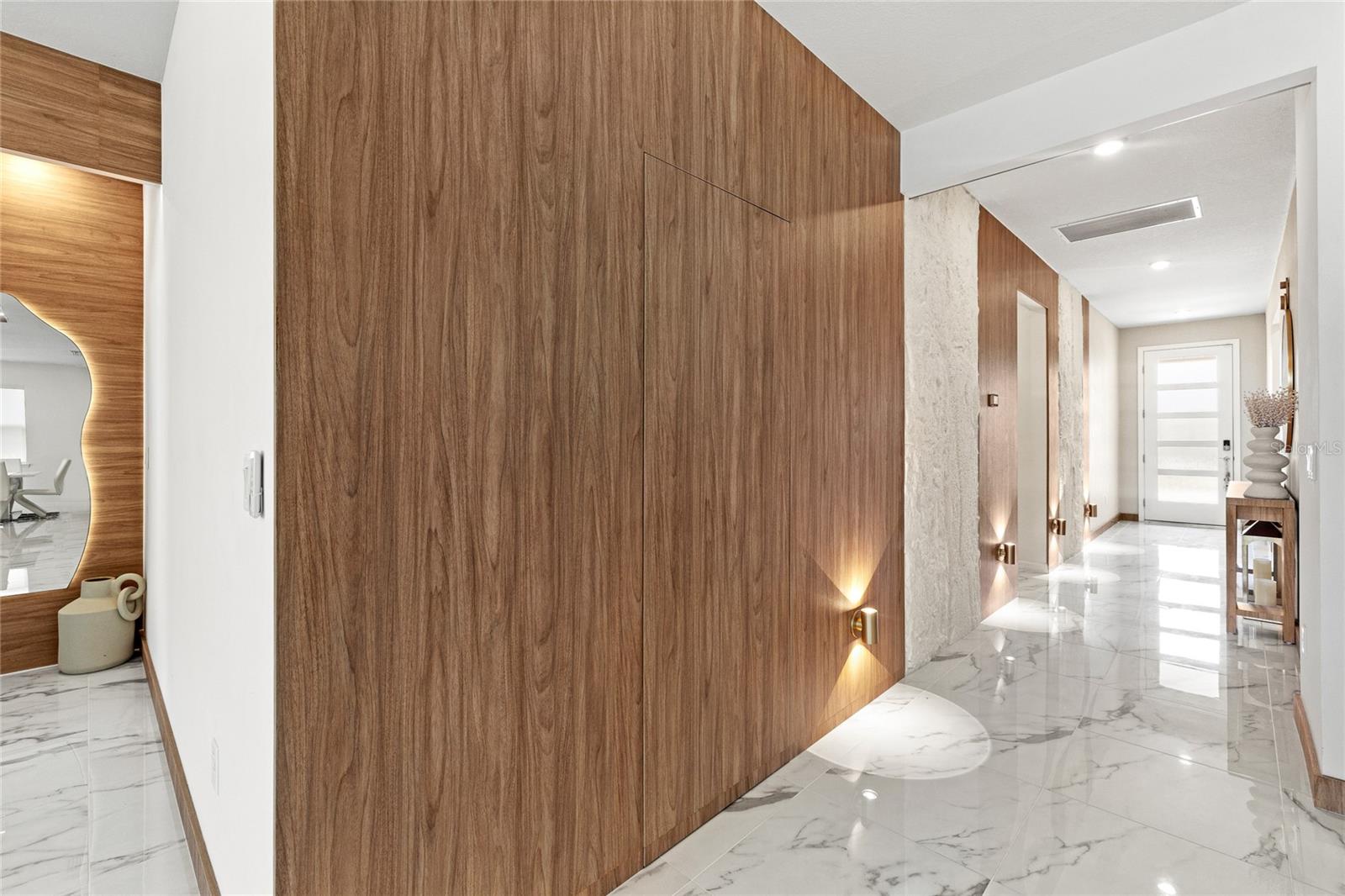 EVERBE PH 1C - Residential