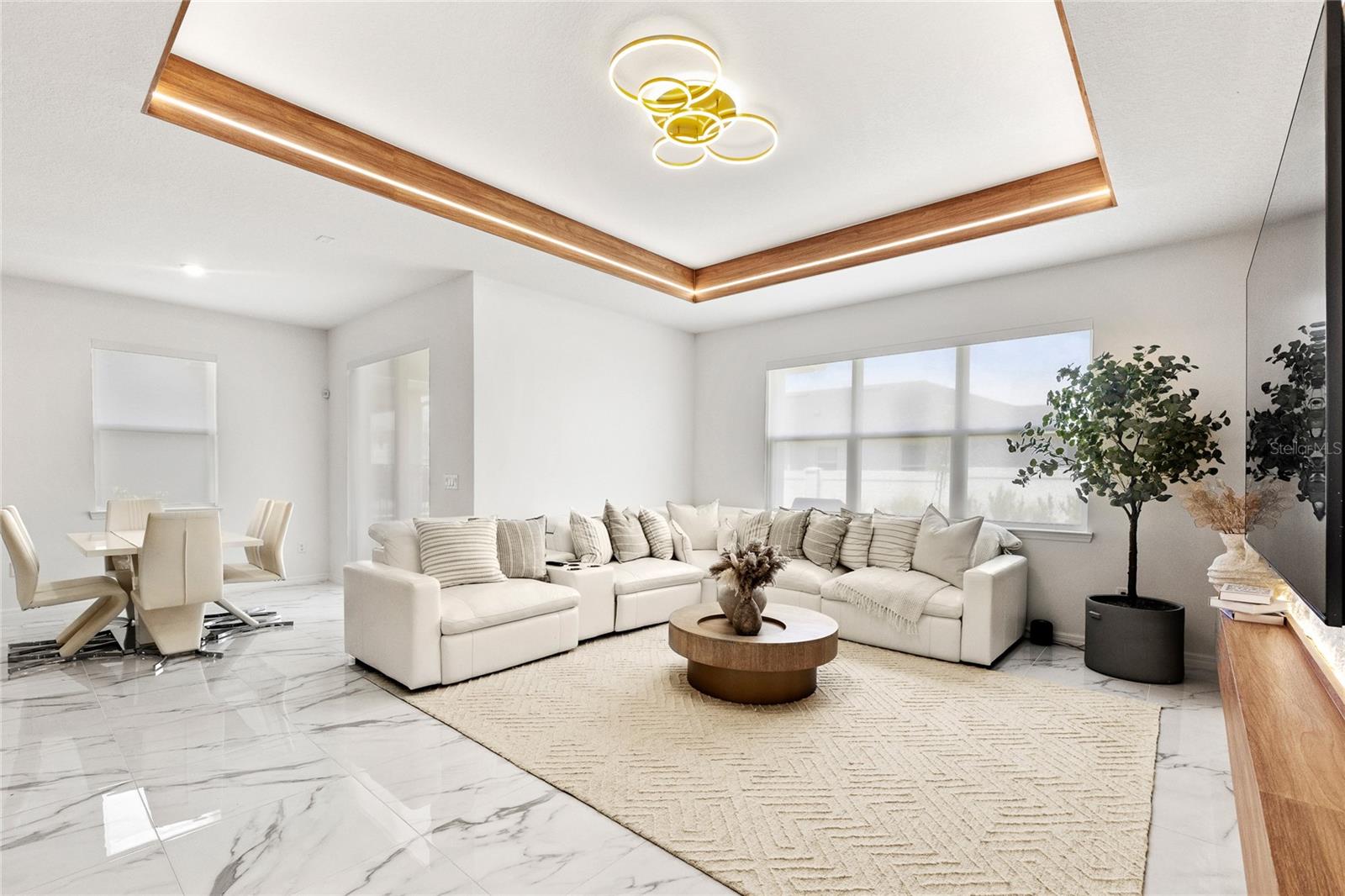 EVERBE PH 1C - Residential