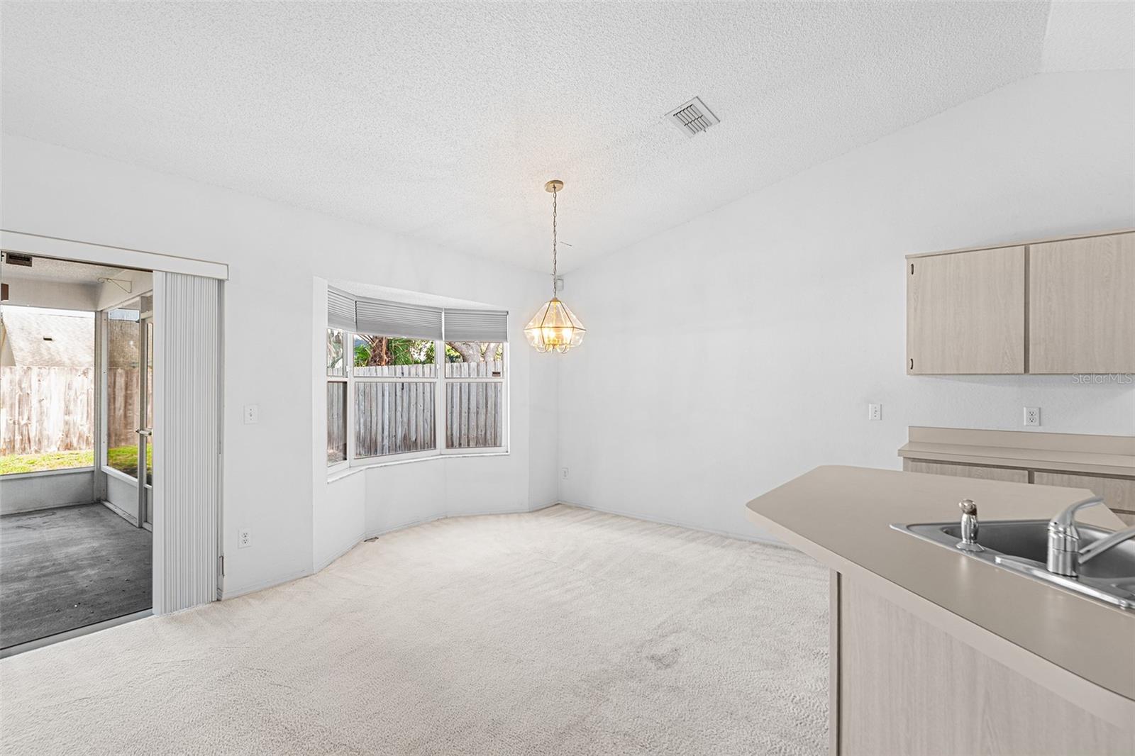 HUCKLEBERRY FIELDS - Residential