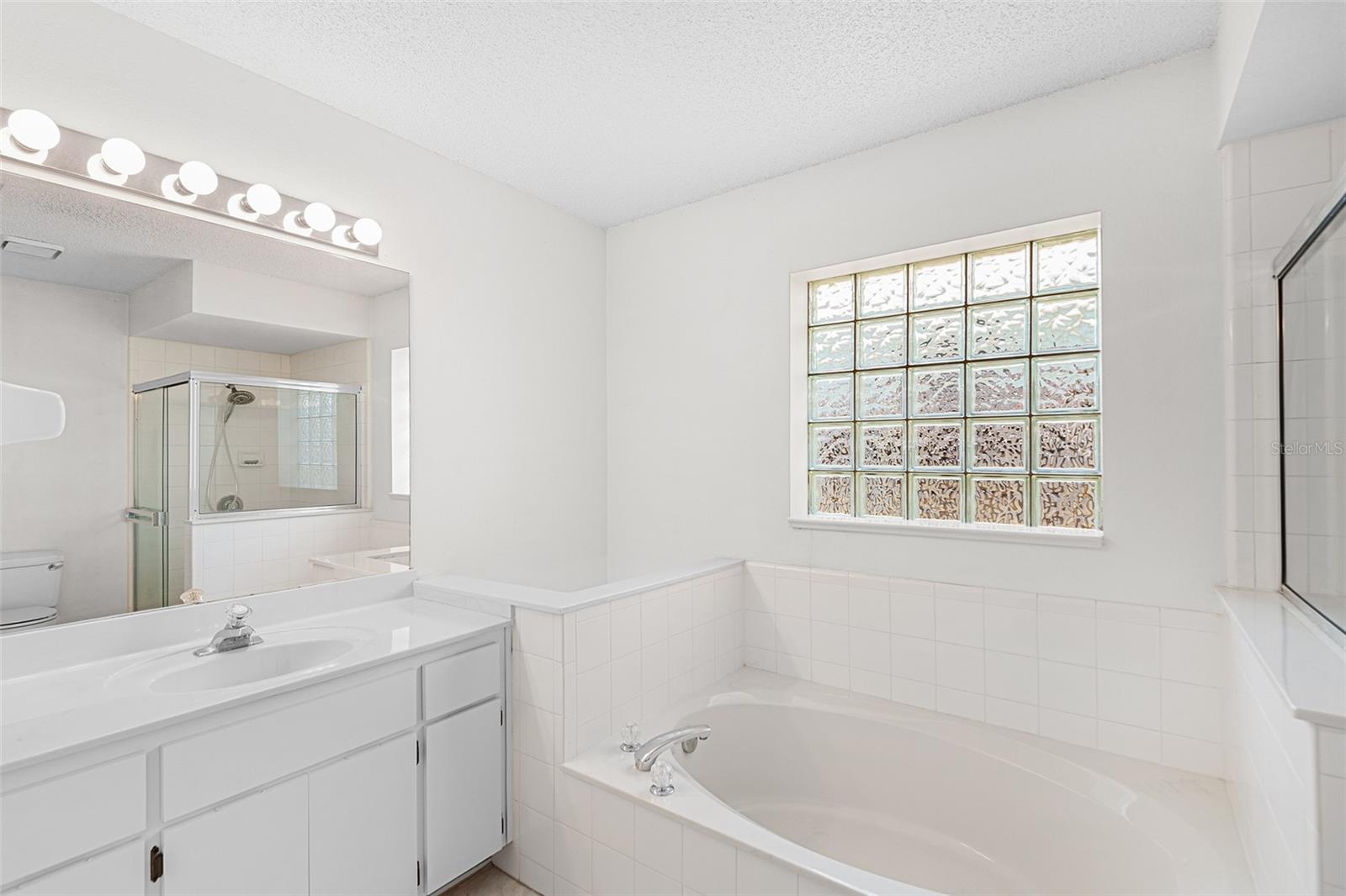 HUCKLEBERRY FIELDS - Residential