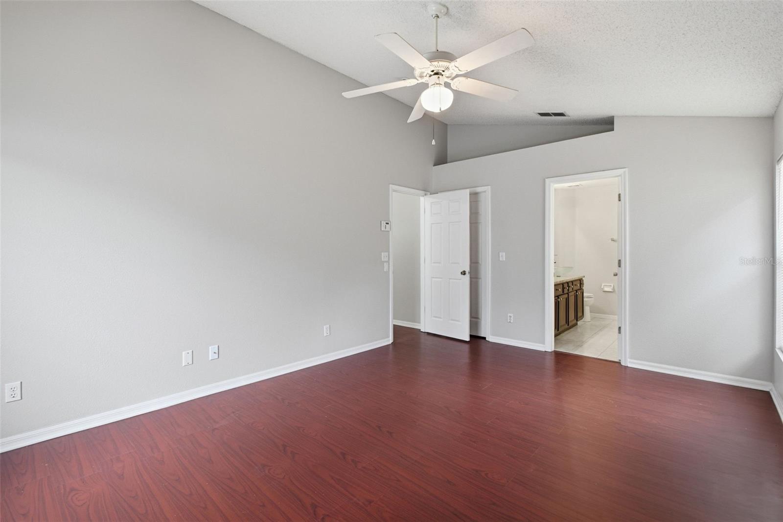 BRENTWOOD HILLS TRCT B UN 2 - Residential