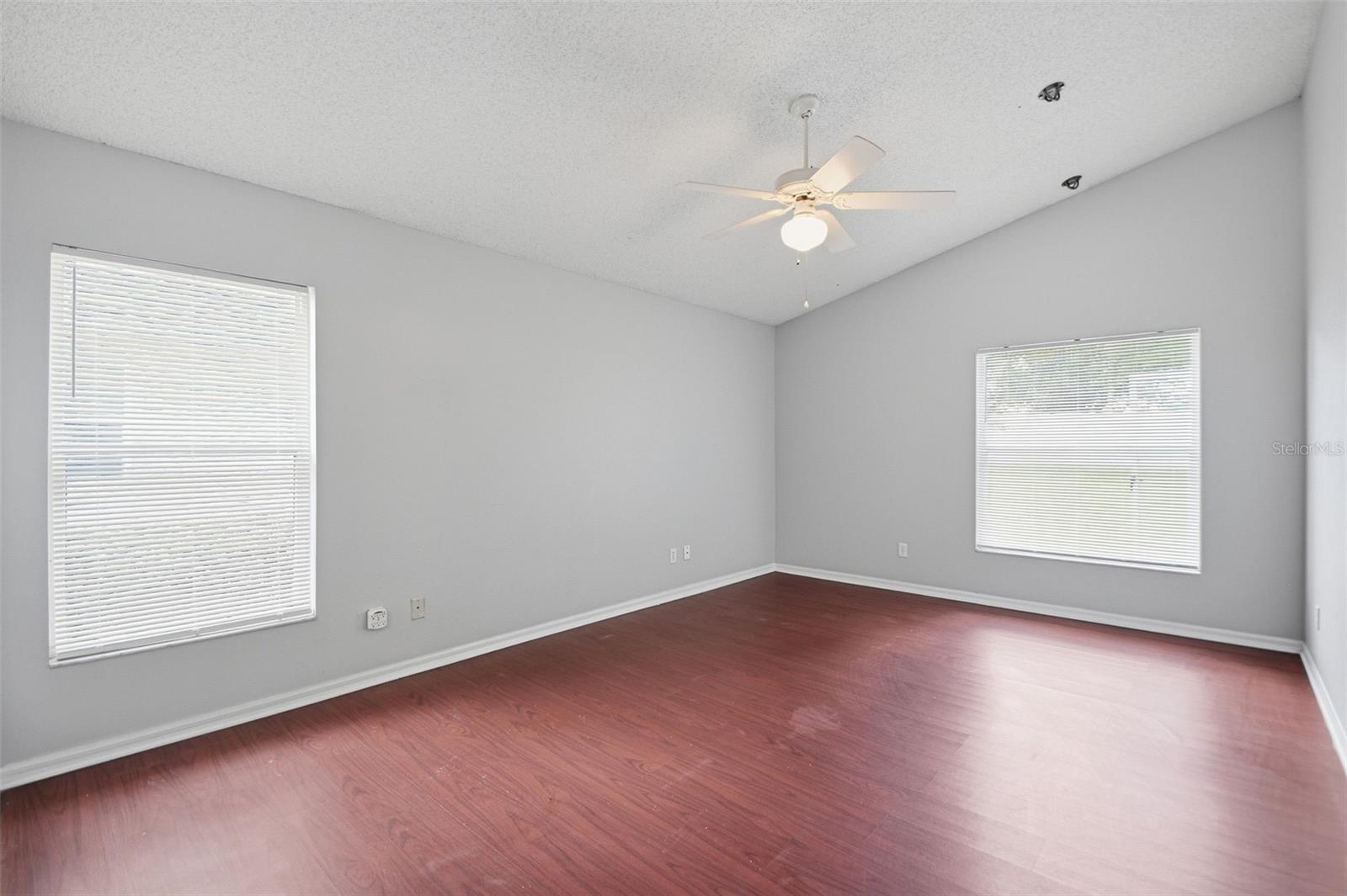 BRENTWOOD HILLS TRCT B UN 2 - Residential
