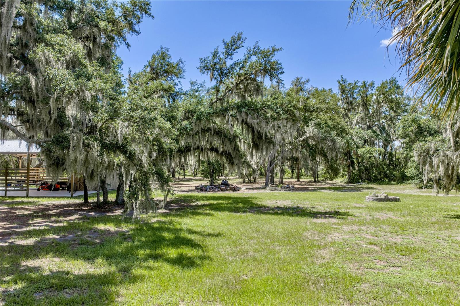 HAMMOCK OAKS RESERVE - Residential
