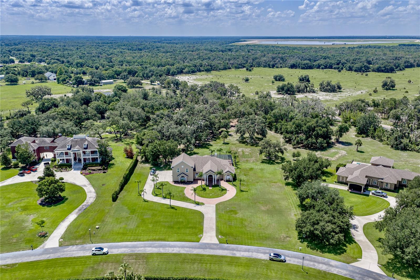 HAMMOCK OAKS RESERVE - Residential