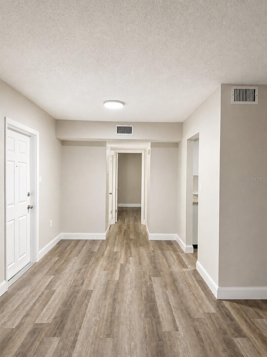 OAKWOOD COURT CONDO - Residential