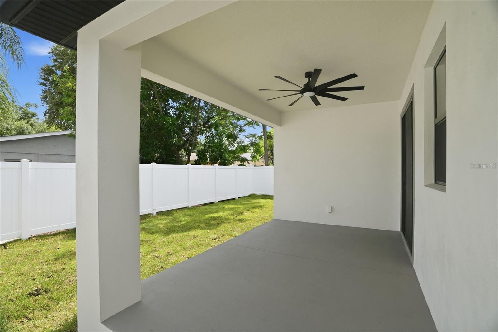 LA PALOMA - Residential