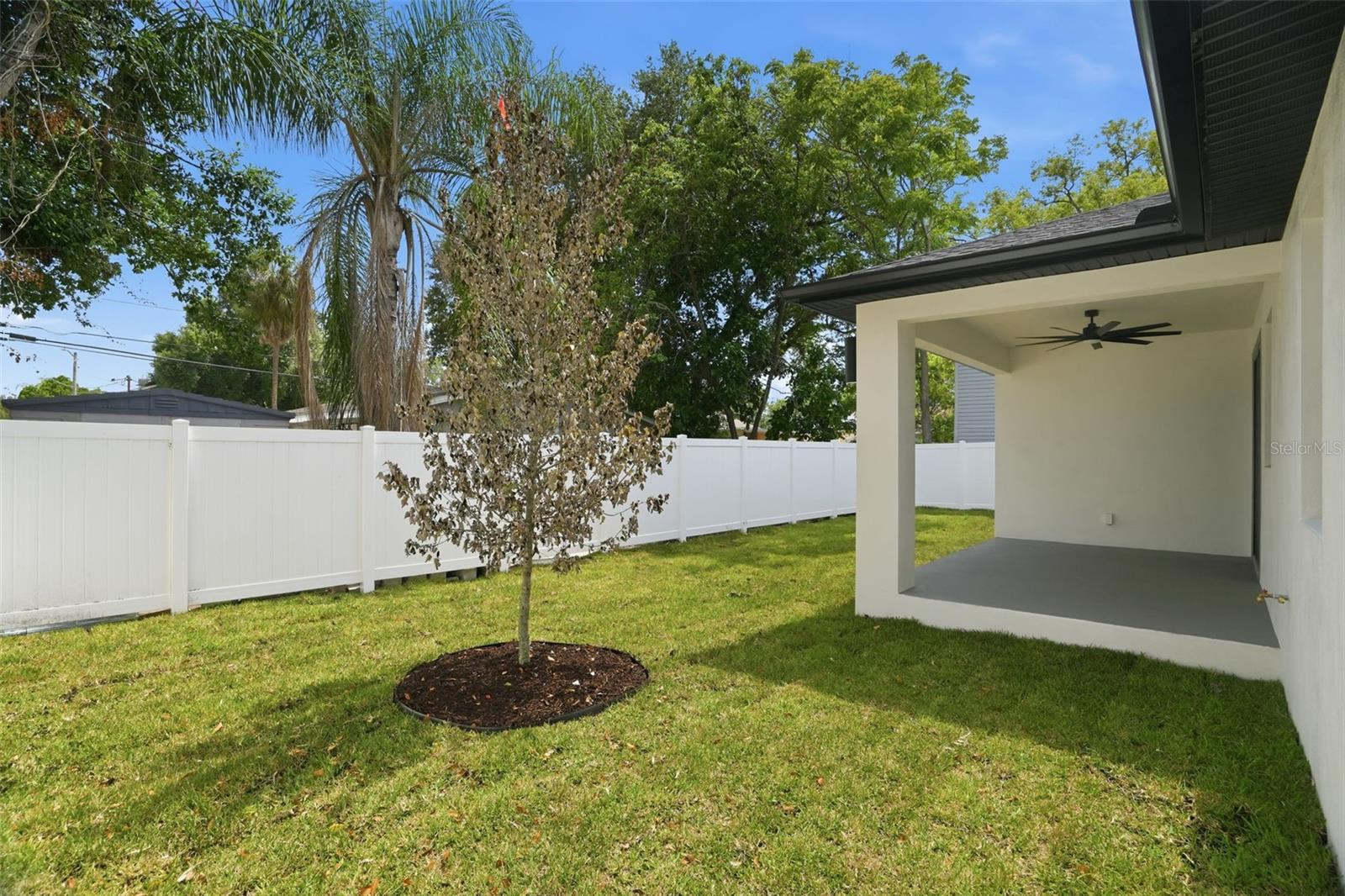 LA PALOMA - Residential