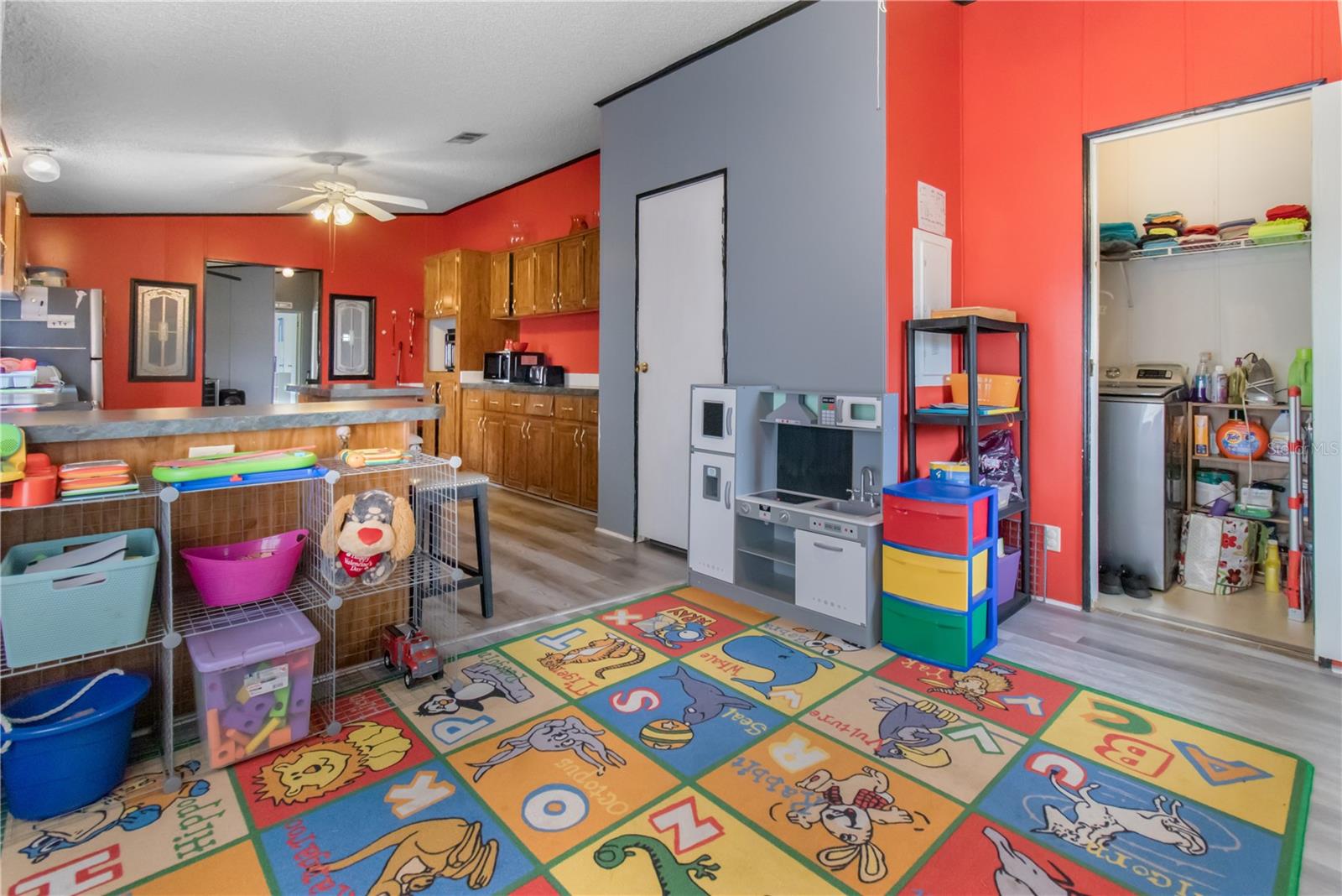 BELLEVIEW HILLS ESTATE - Residential