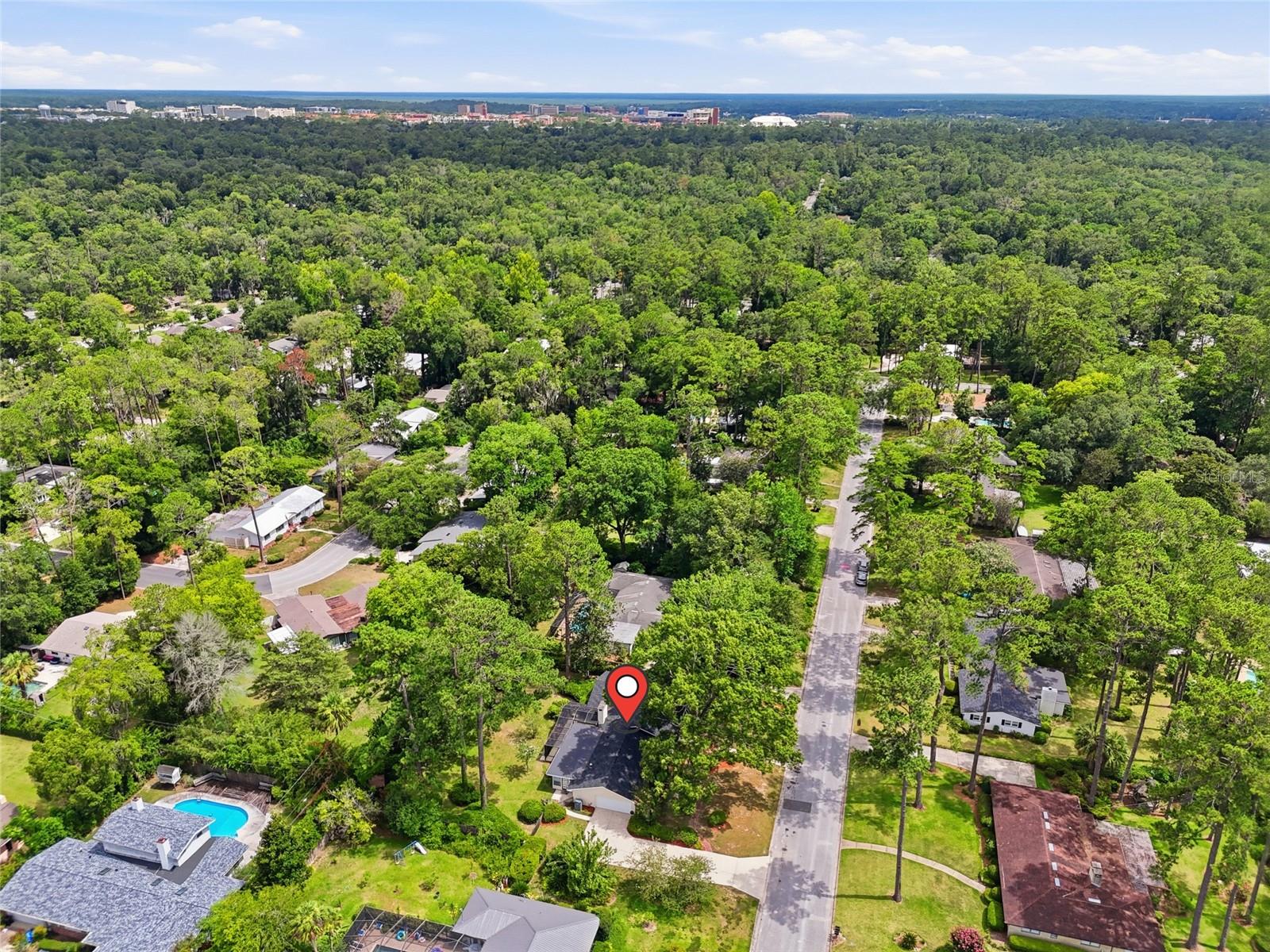 HENDERSON HEIGHTS - Residential