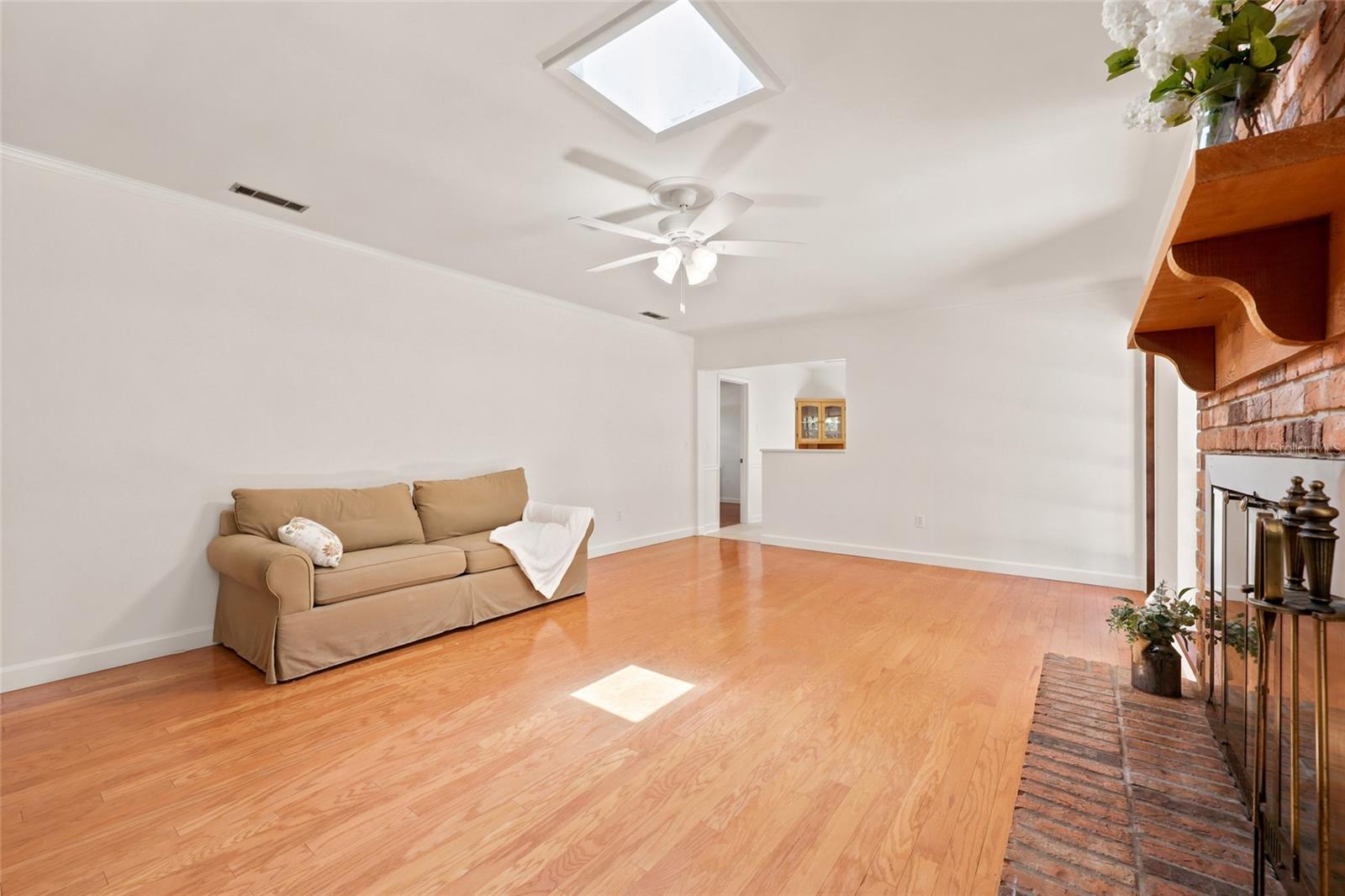 HENDERSON HEIGHTS - Residential