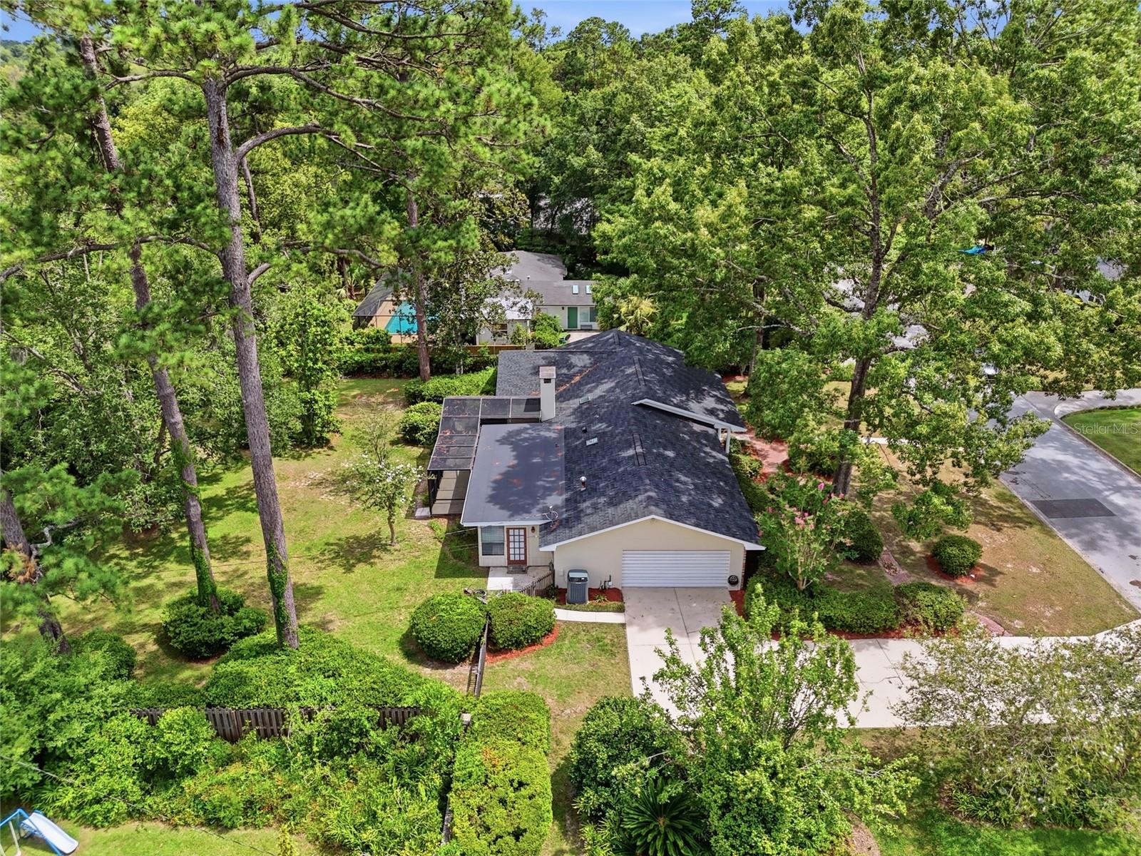HENDERSON HEIGHTS - Residential