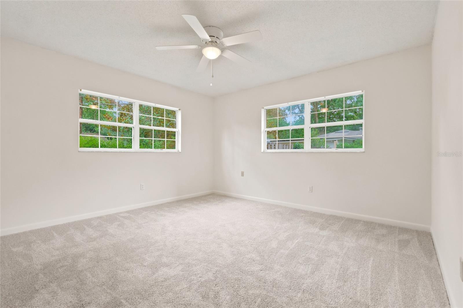 HENDERSON HEIGHTS - Residential