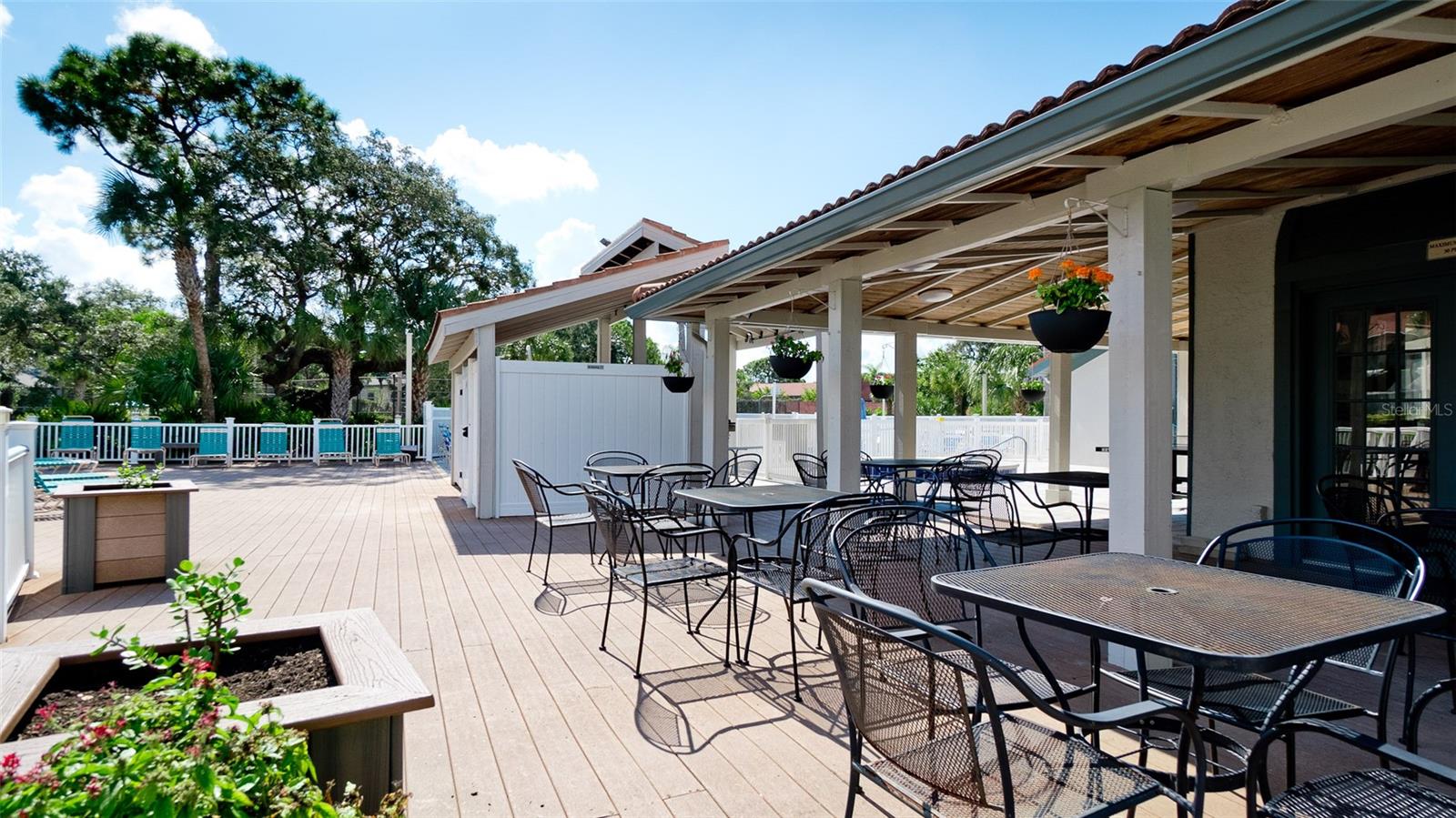 SHOREWALK - Residential