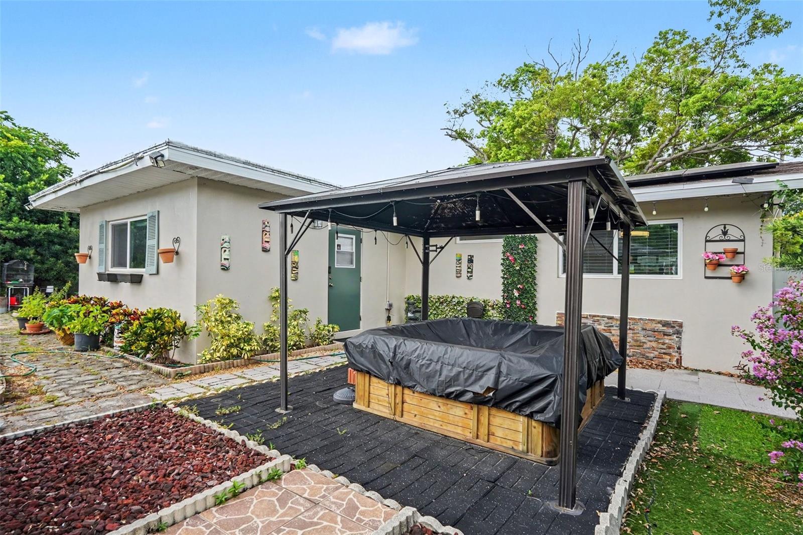HOLDCROFT HEIGHTS - Residential