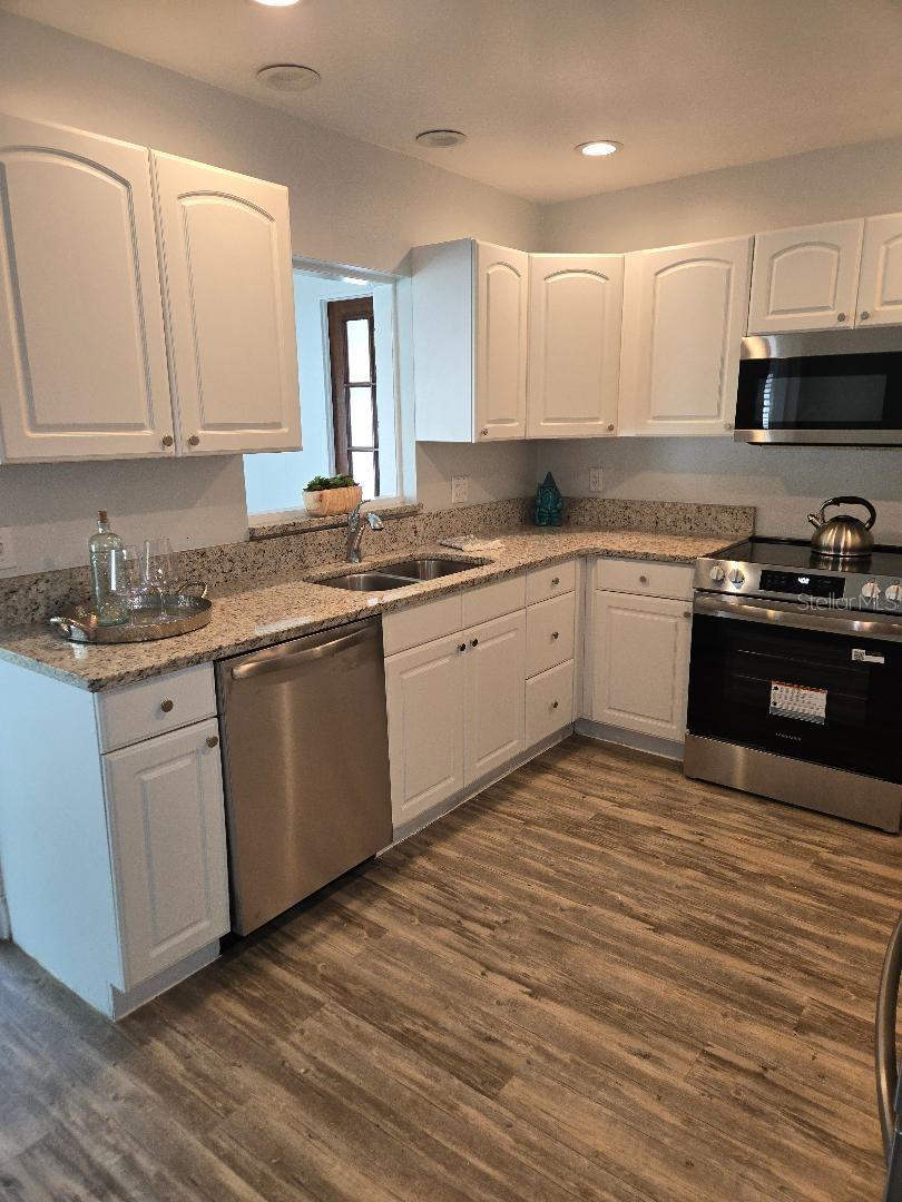 KENILWORTH SHORES SEC 07 - Residential
