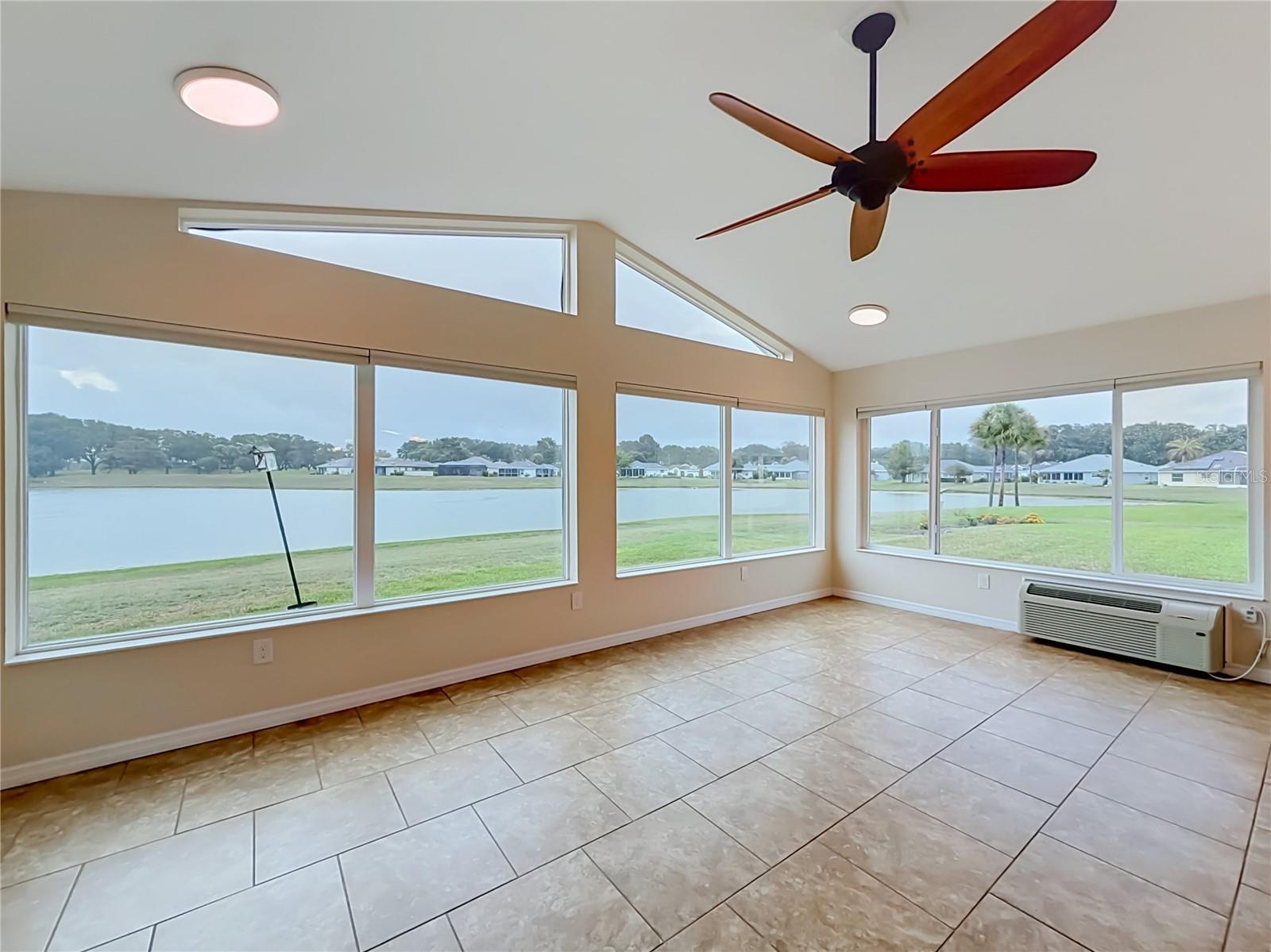 LAKES/STONECREST UN 02 PH 01 - Residential
