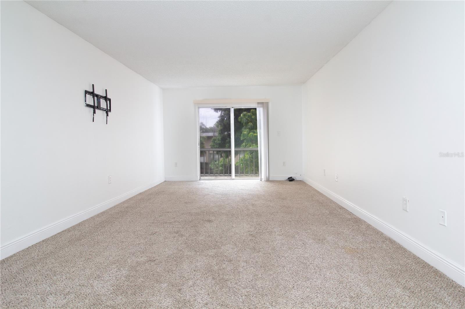 TRADEWINDS CONDO - Residential