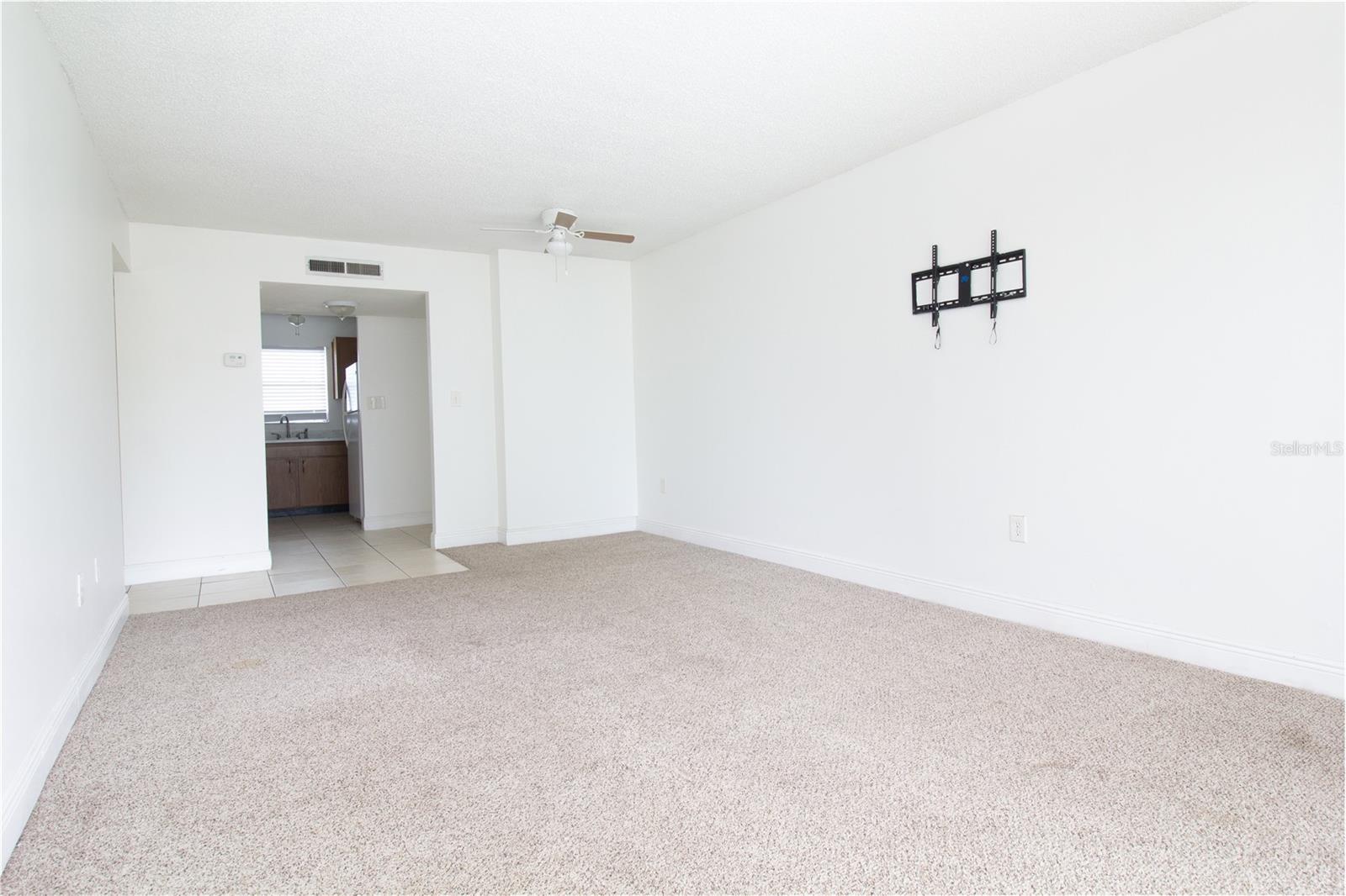 TRADEWINDS CONDO - Residential