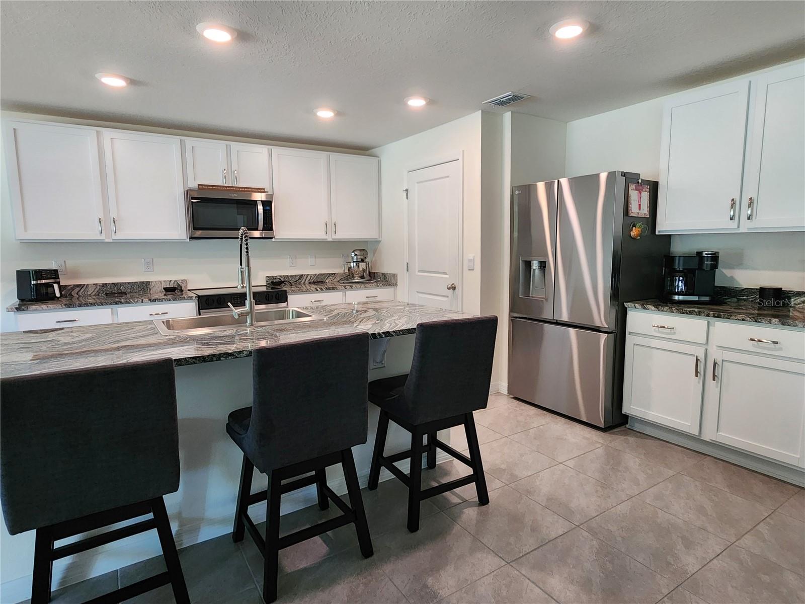 HUNTINGTON RIDGE - Residential