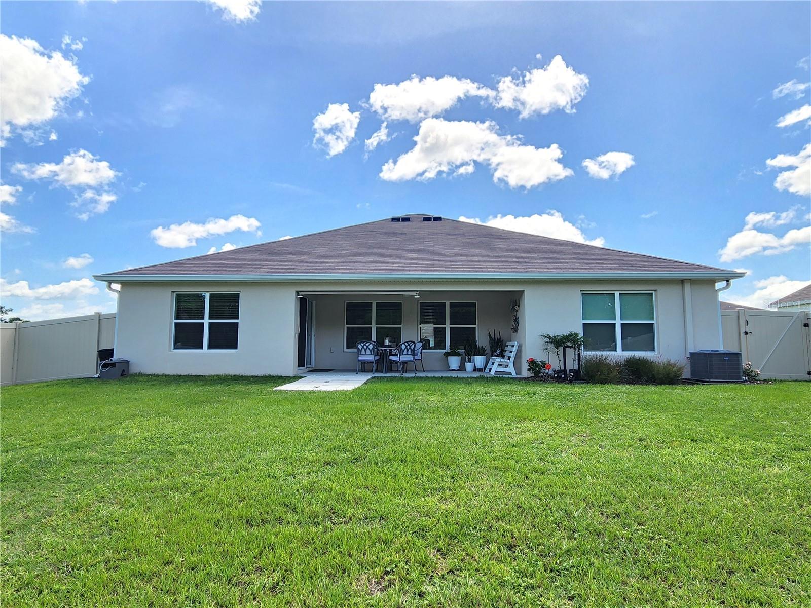 HUNTINGTON RIDGE - Residential