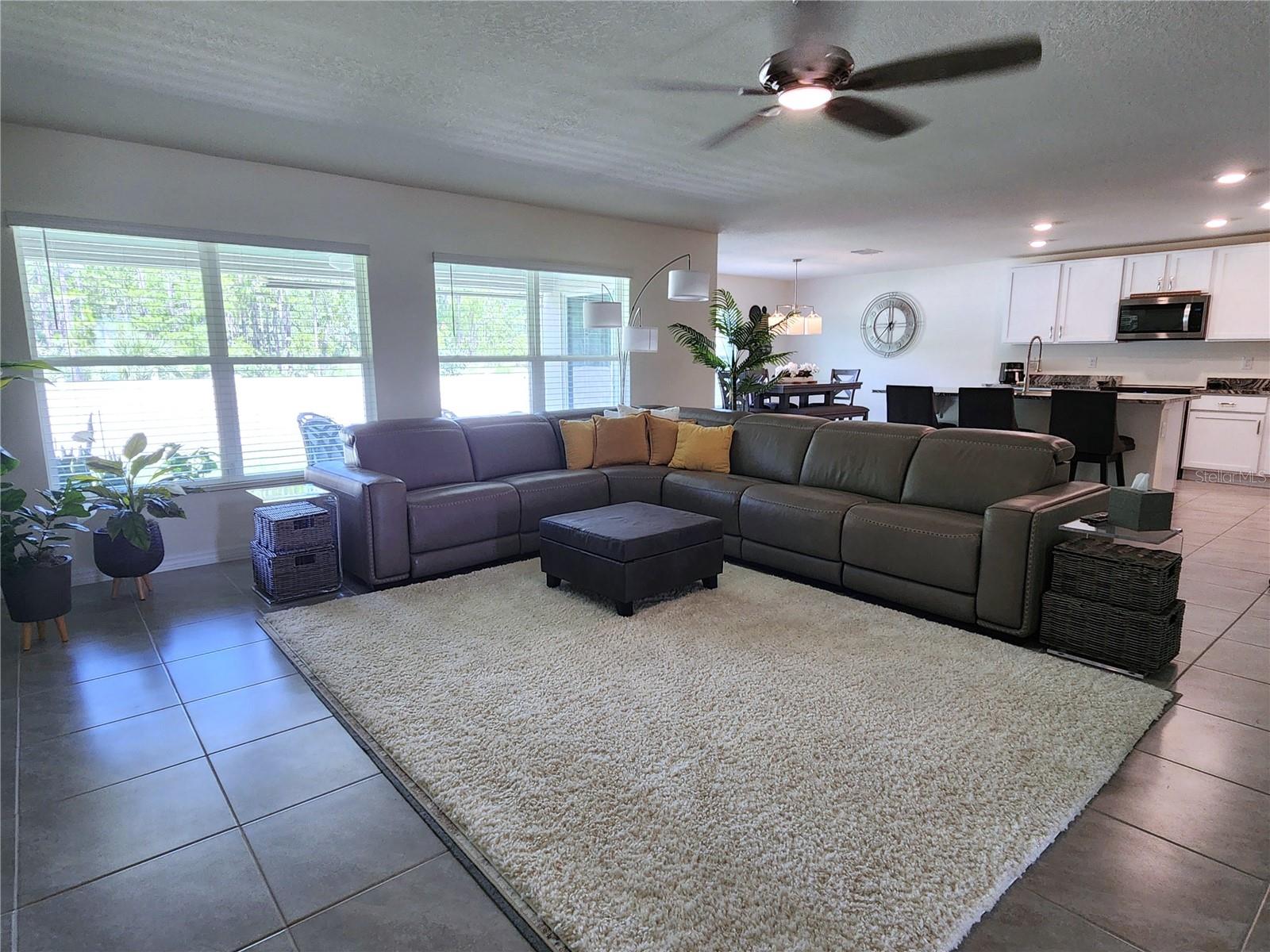 HUNTINGTON RIDGE - Residential