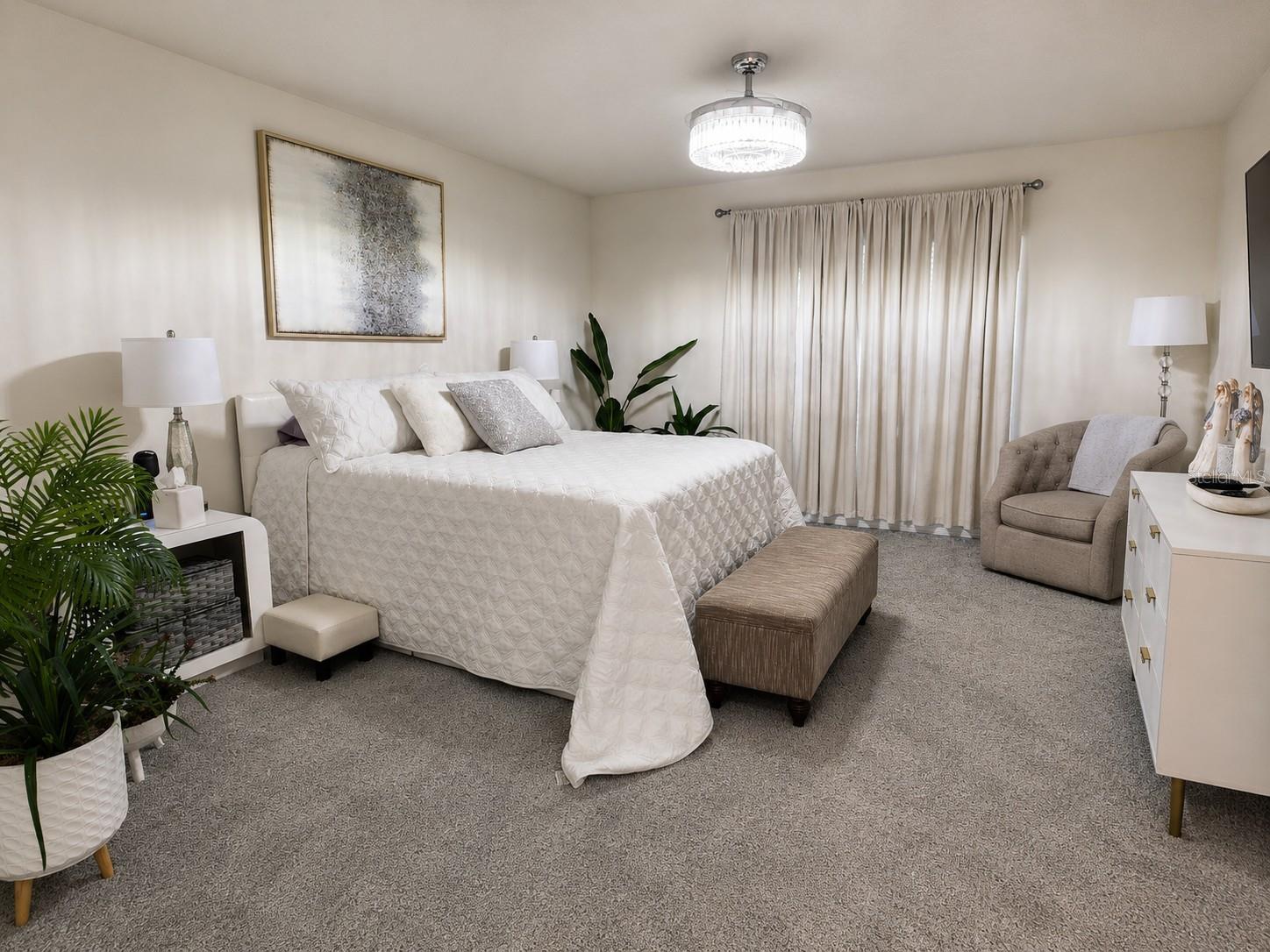 HUNTINGTON RIDGE - Residential