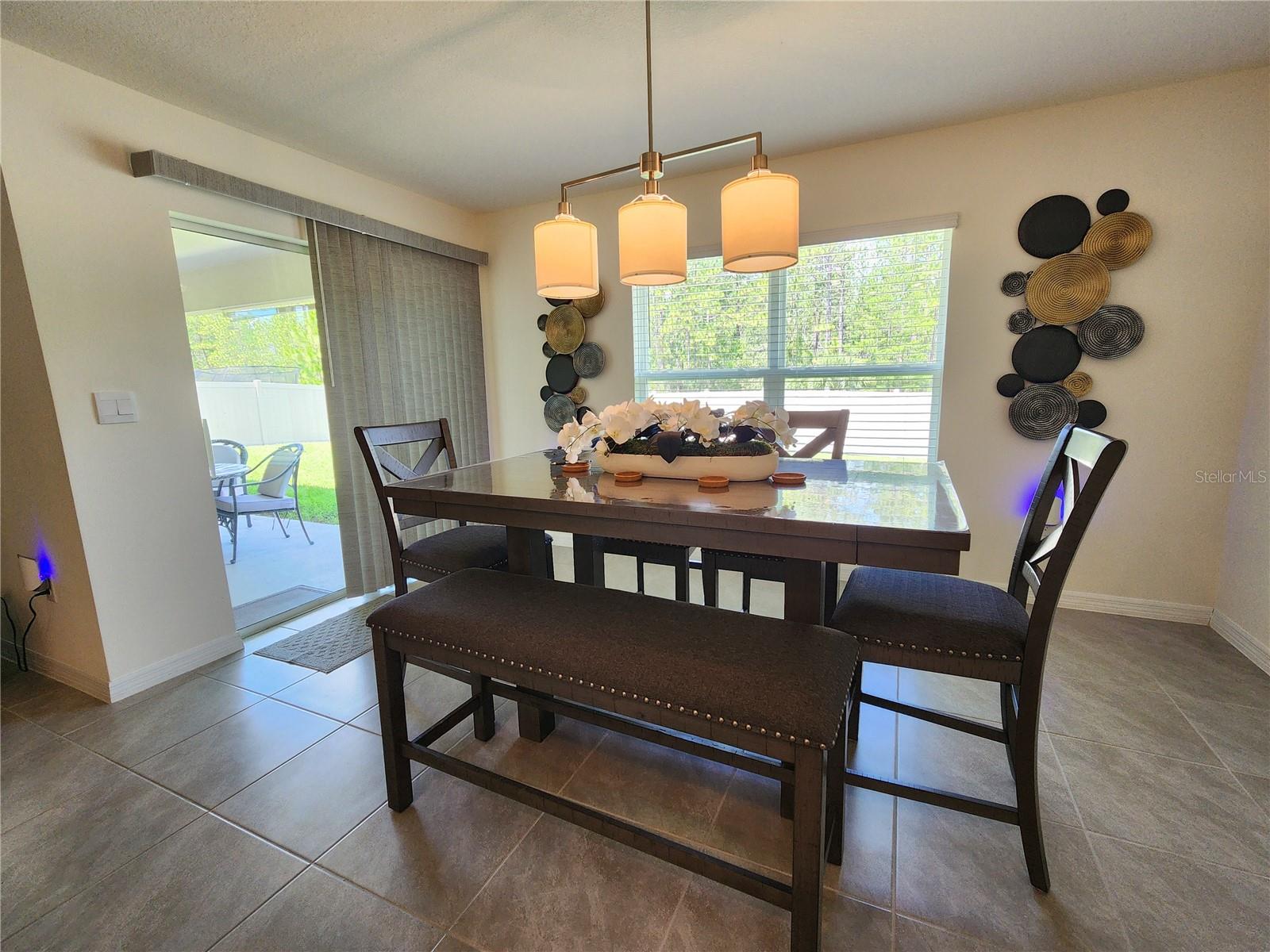 HUNTINGTON RIDGE - Residential
