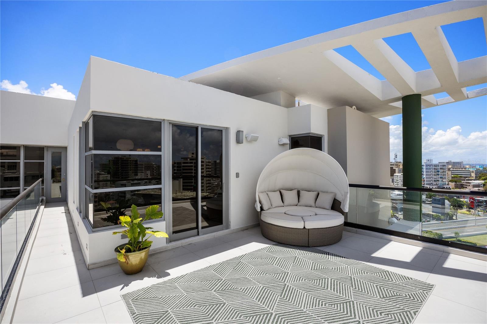 LUCHETTI 1212 - Residential