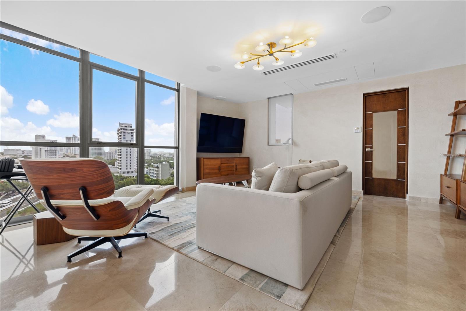 LUCHETTI 1212 - Residential