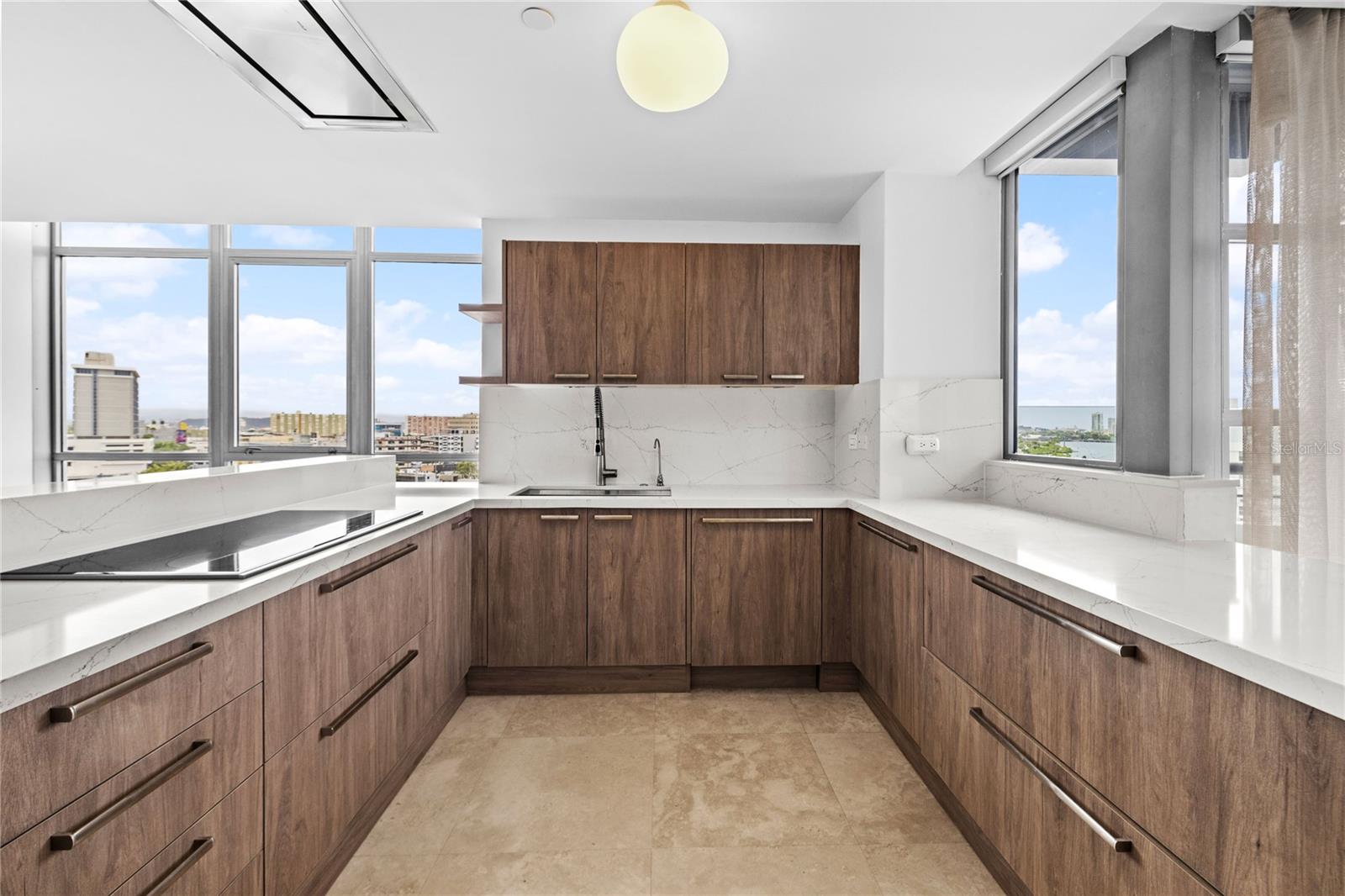 LUCHETTI 1212 - Residential