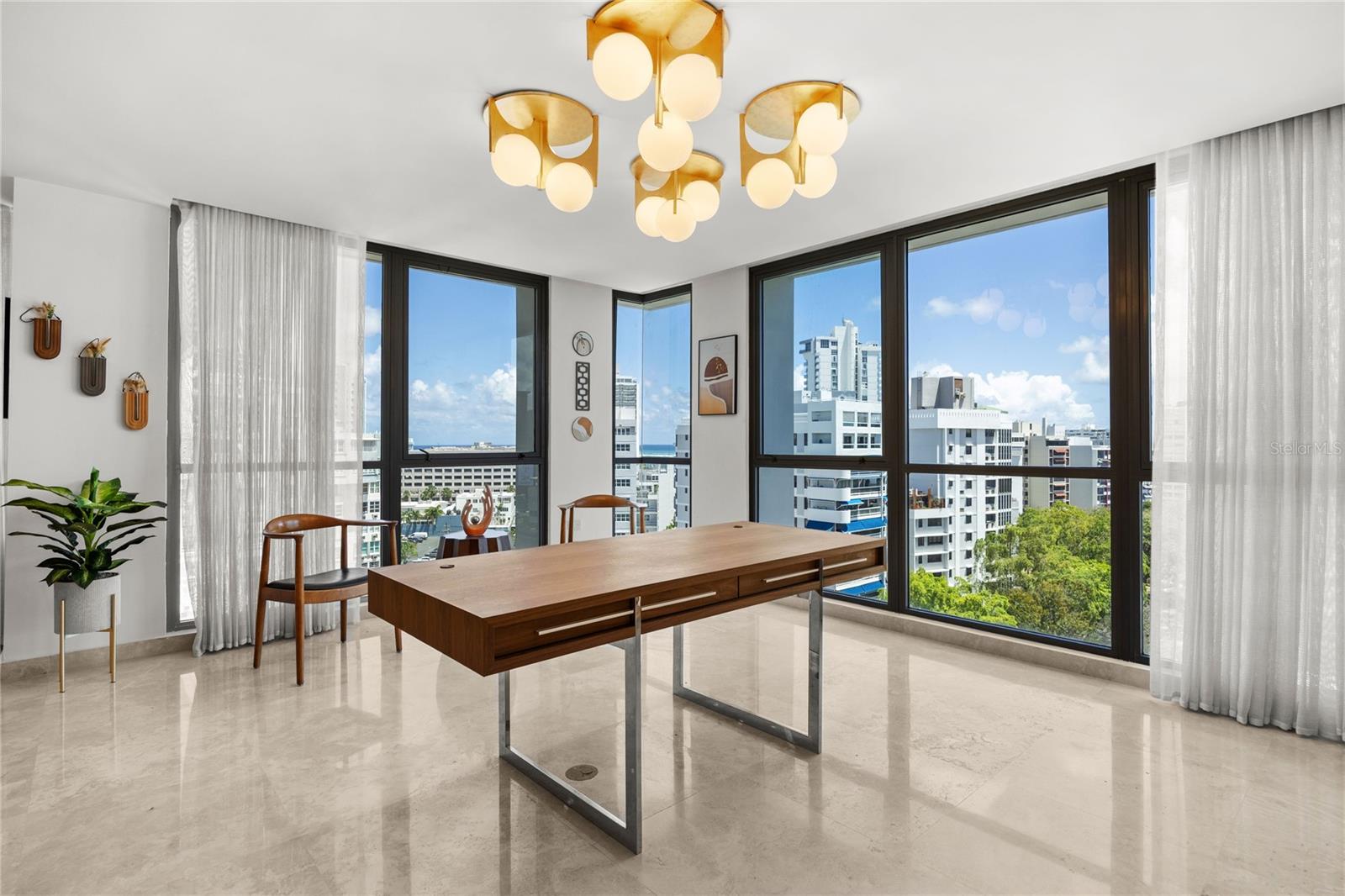 LUCHETTI 1212 - Residential