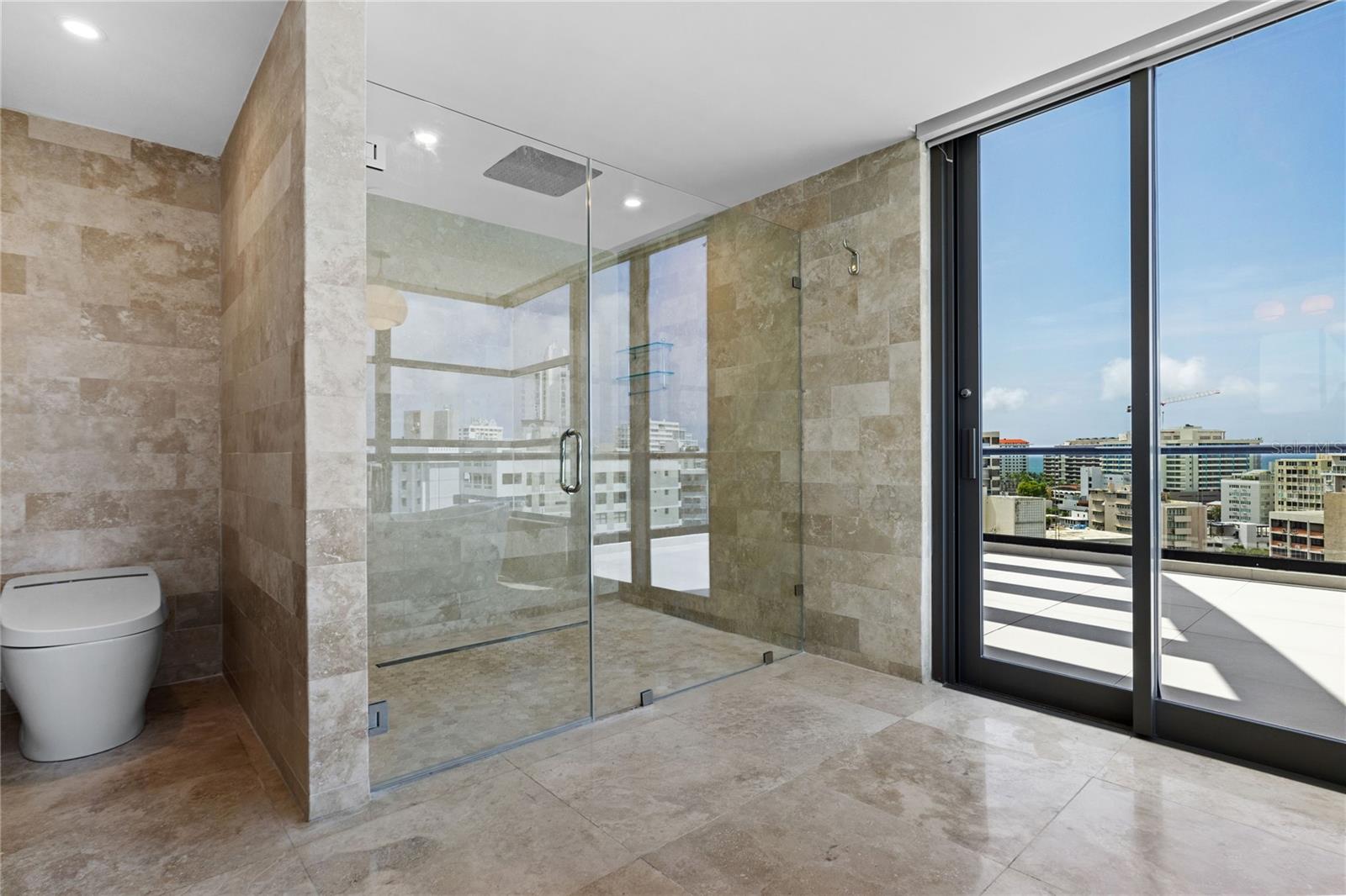 LUCHETTI 1212 - Residential