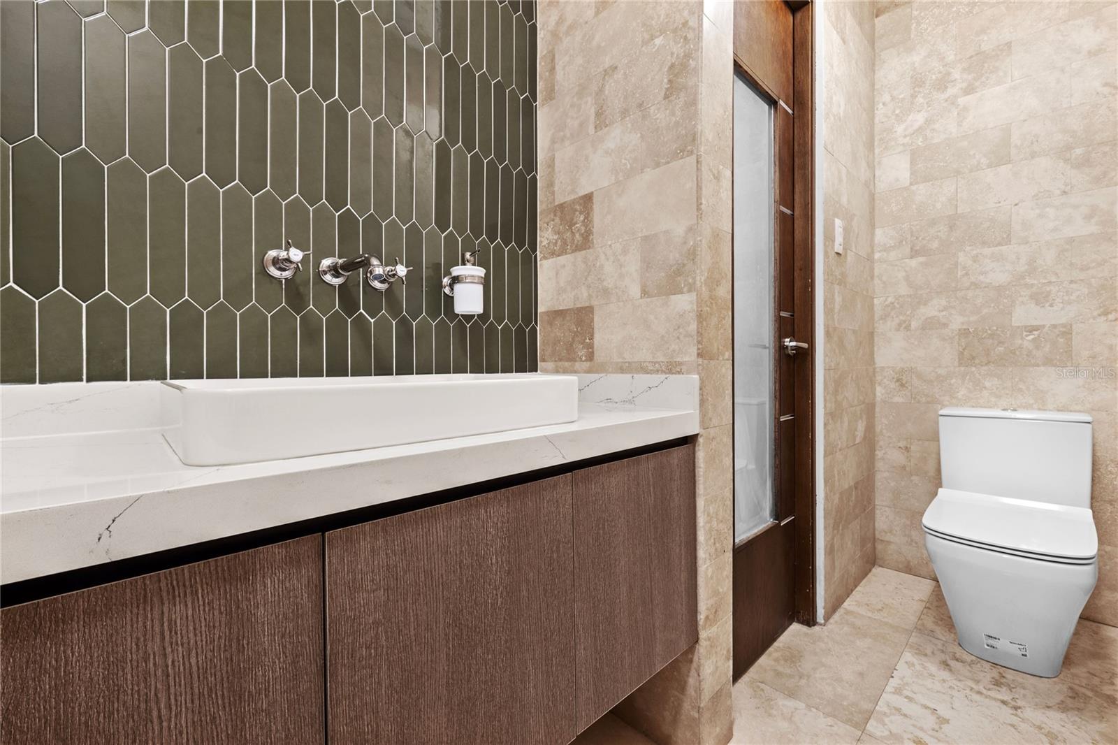 LUCHETTI 1212 - Residential