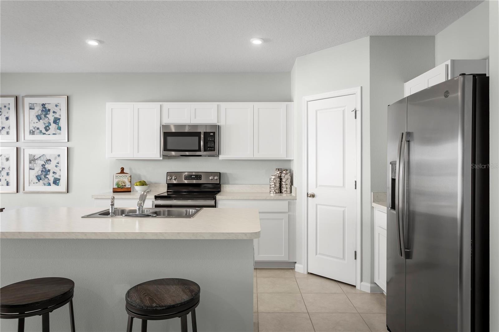 HILLWOOD PRESERVE - Residential