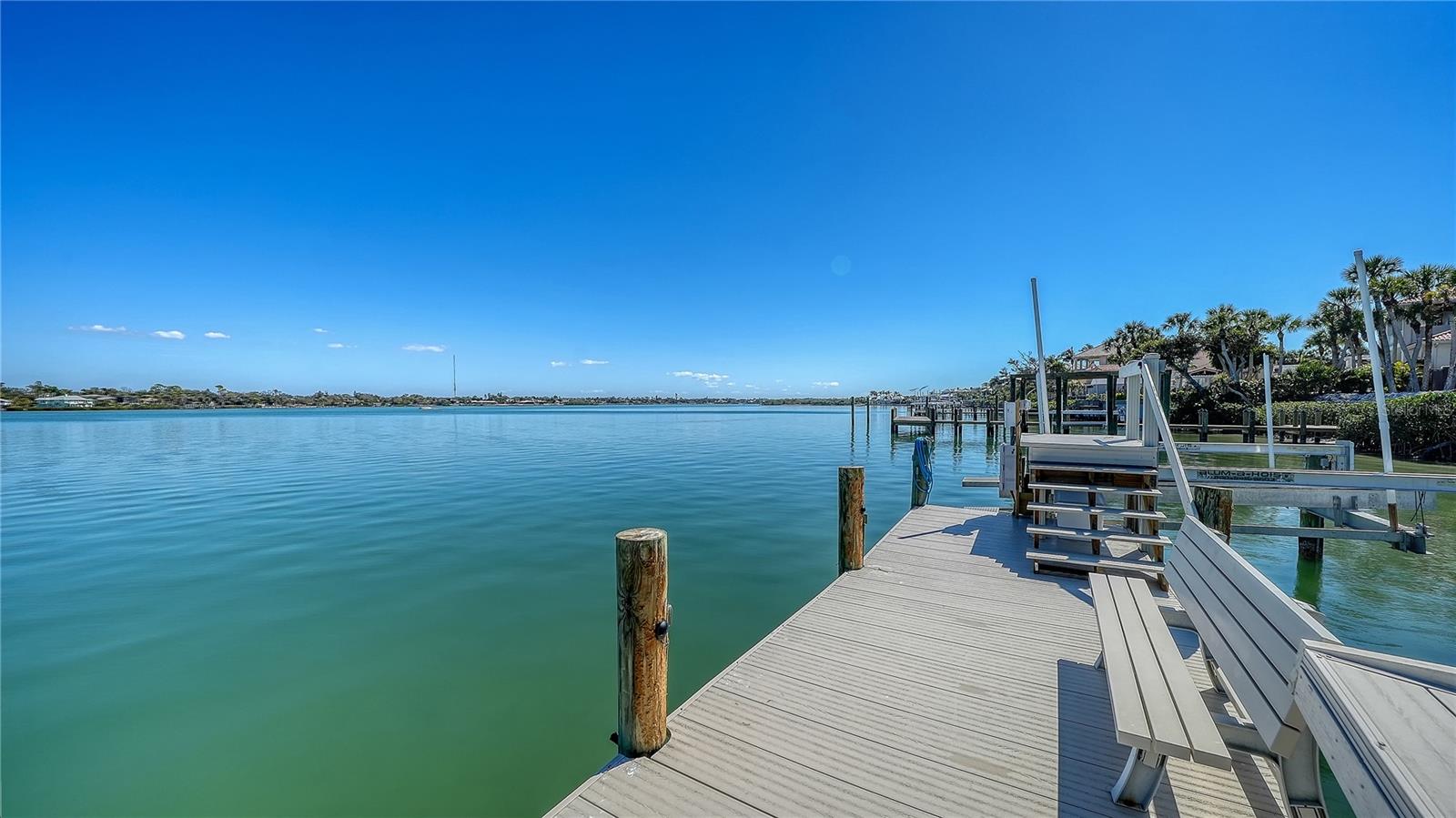 CASEY KEY - Residential