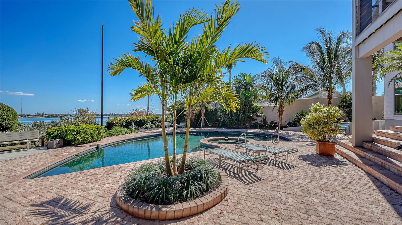 CASEY KEY - Residential