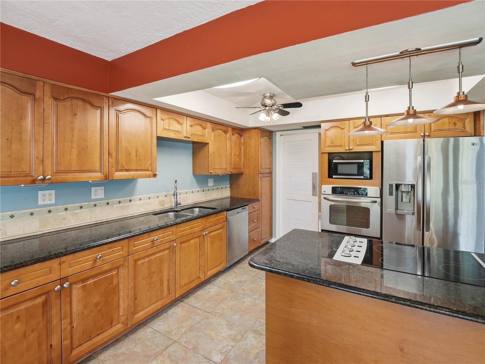 EMERALD LAKE COLONY UNIT 1 - Residential