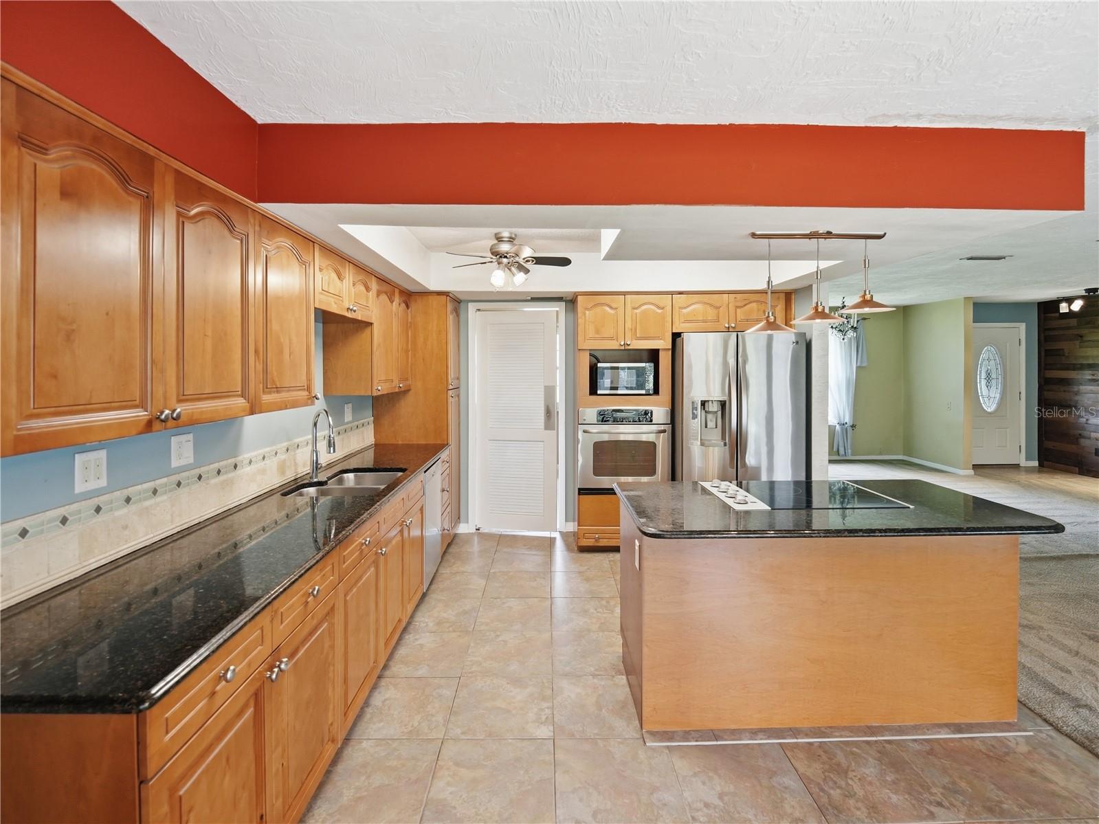 EMERALD LAKE COLONY UNIT 1 - Residential