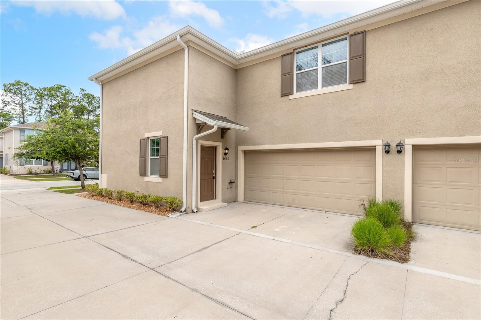 CORNERSTONE GROVE - Residential