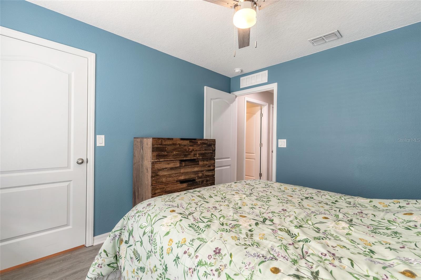 CORNERSTONE GROVE - Residential